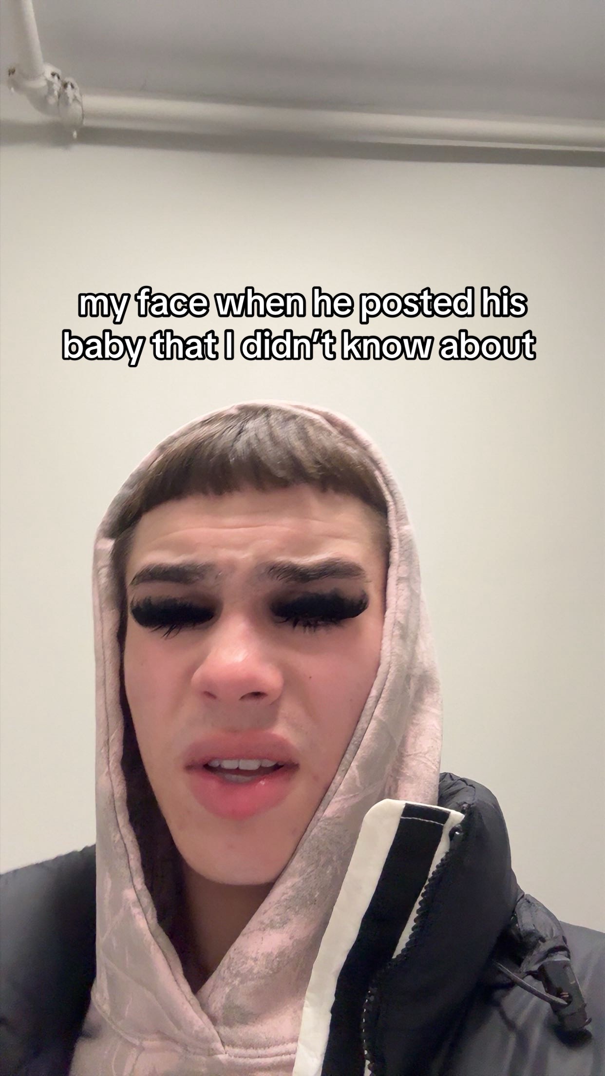 @bg