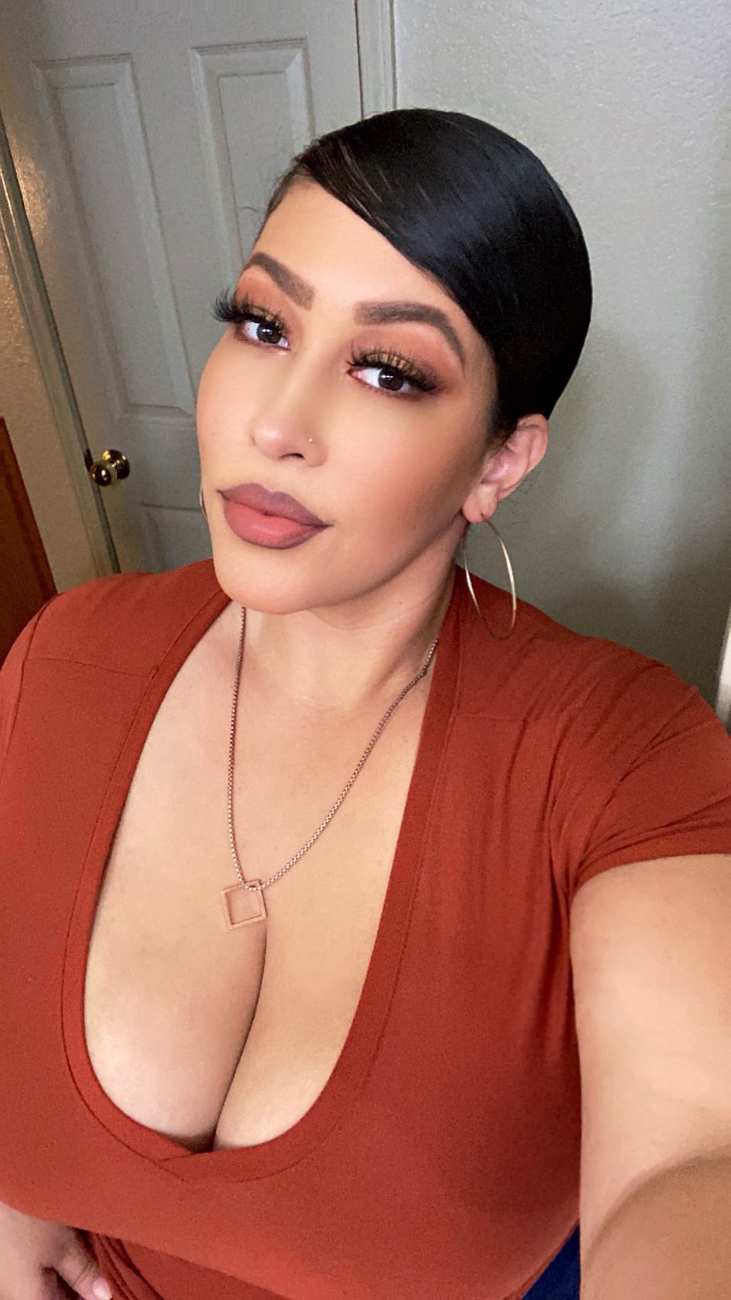 @✨Vee✌🏽✨