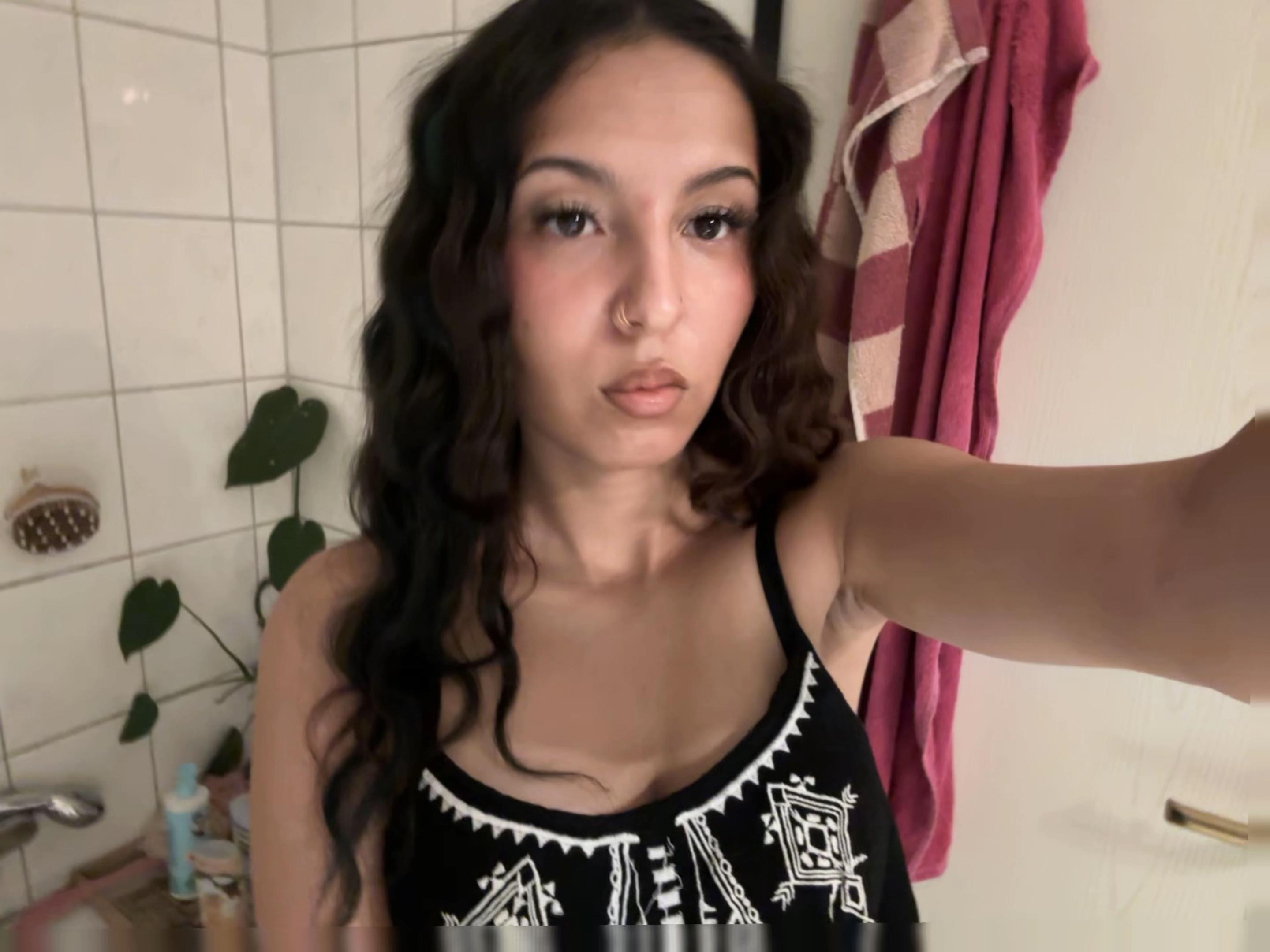 @Olivia