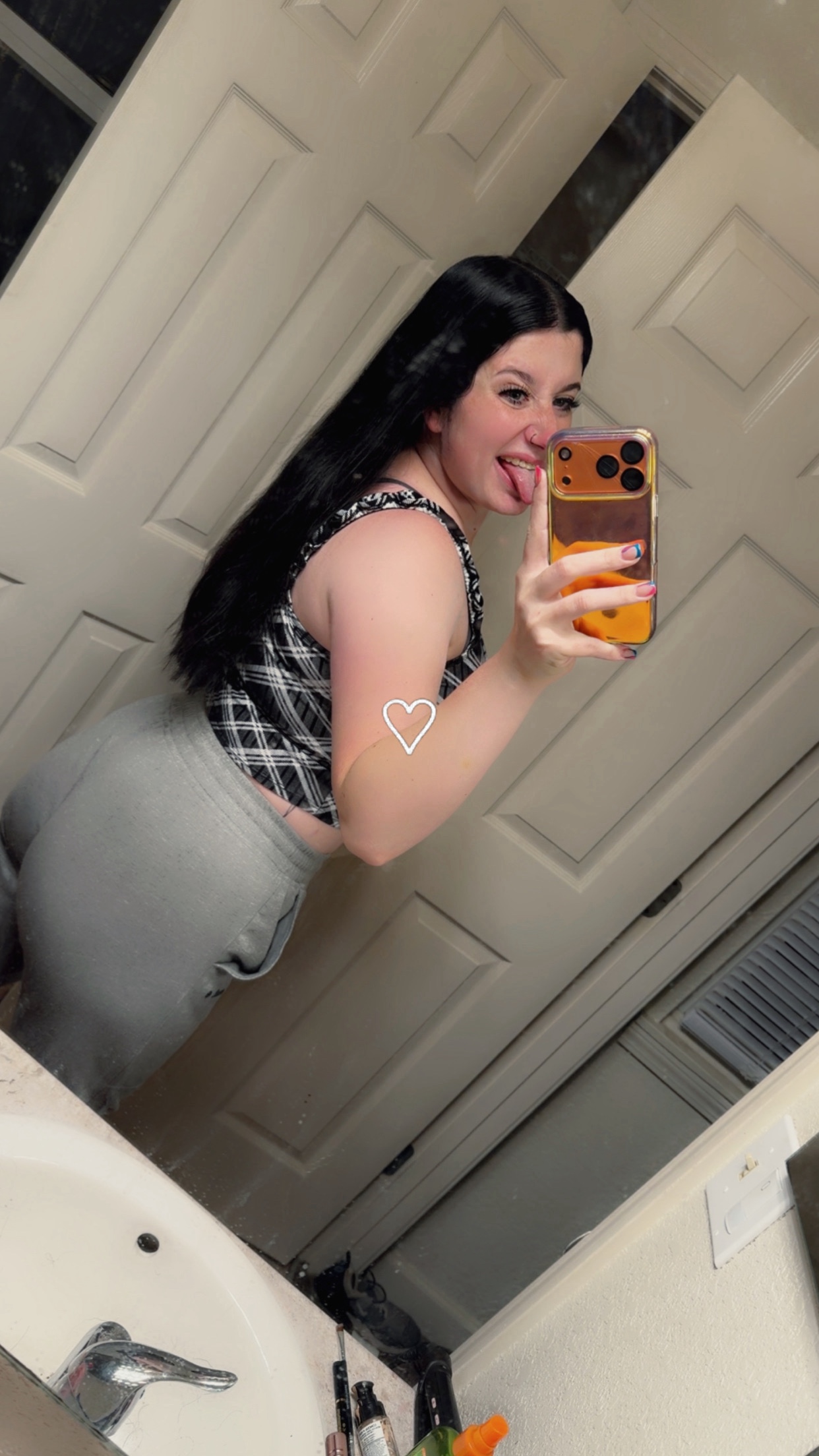 @𝐻𝒶𝒾𝓁𝓈 ♡