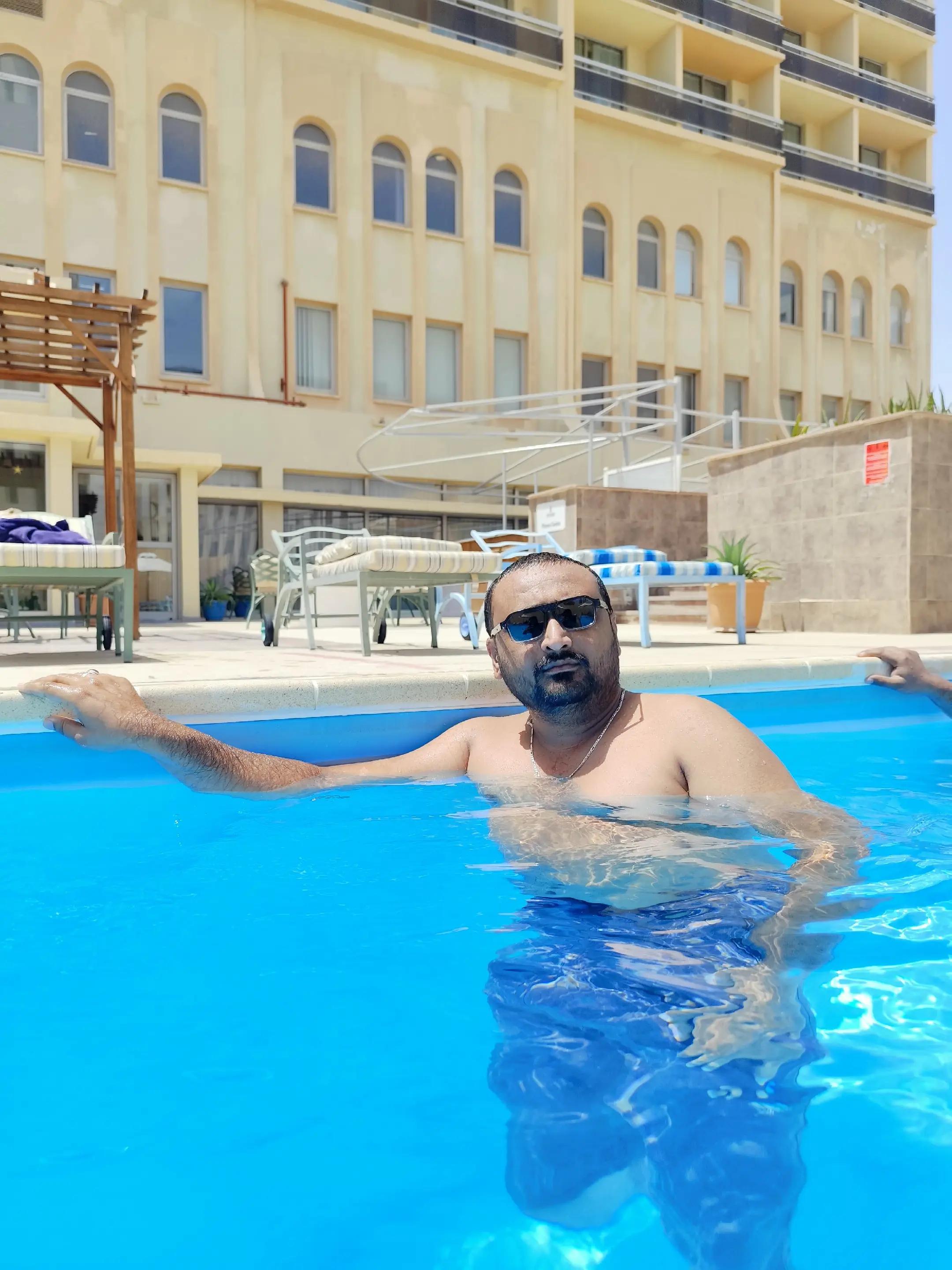 @CH Waqas Vicky