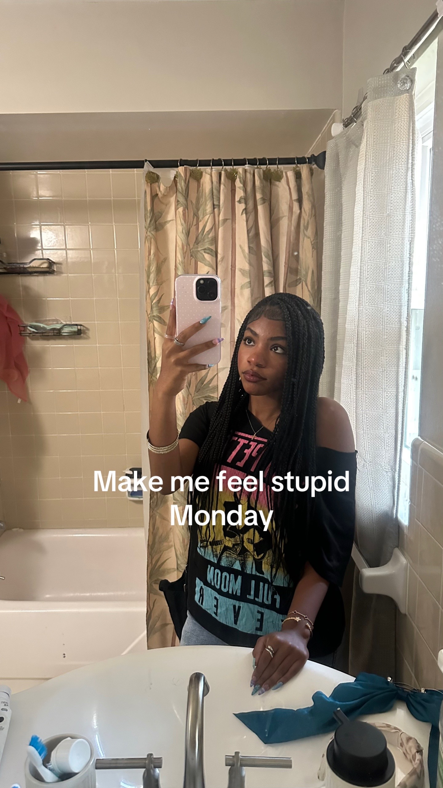 @mya