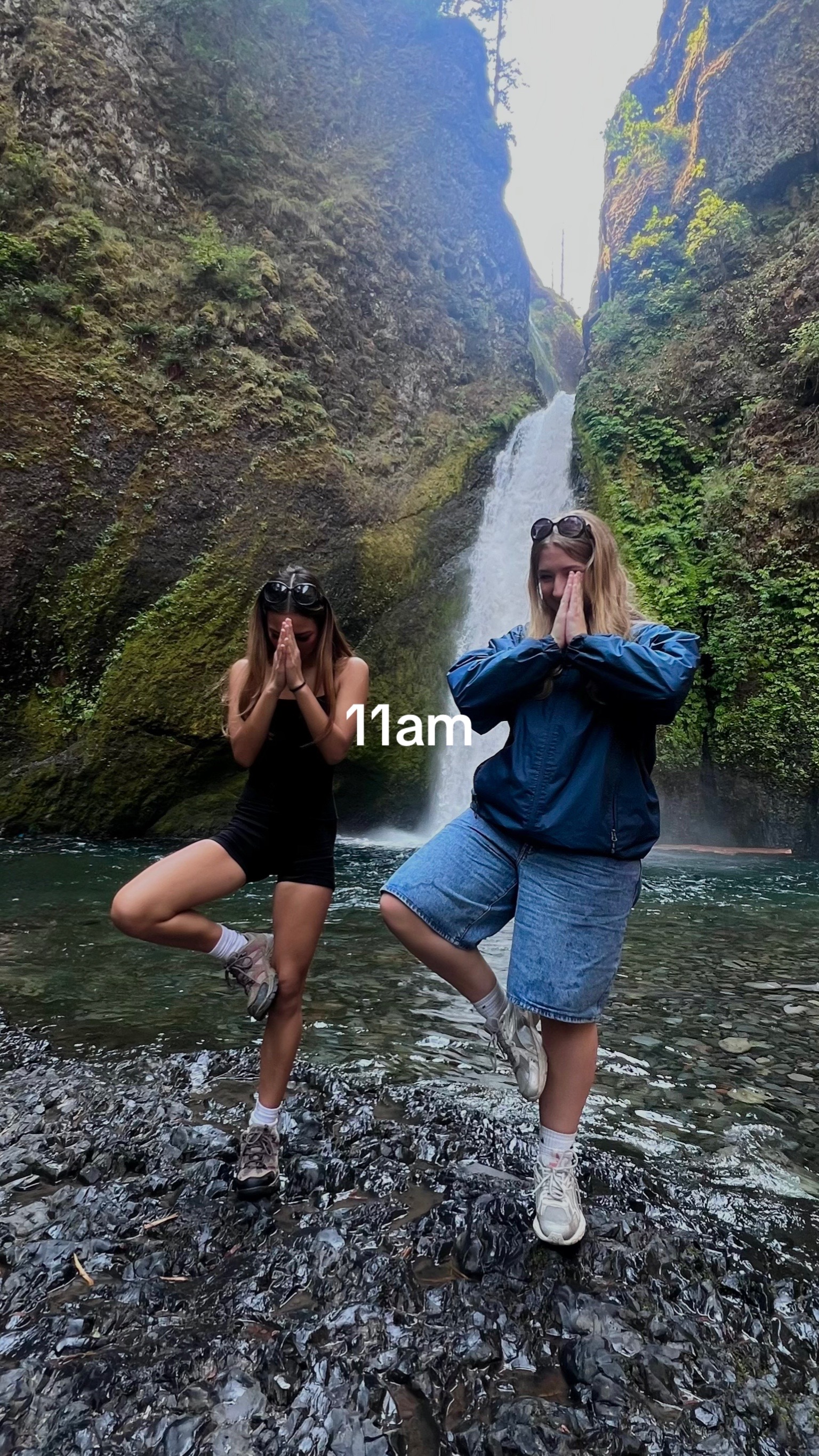 @￶