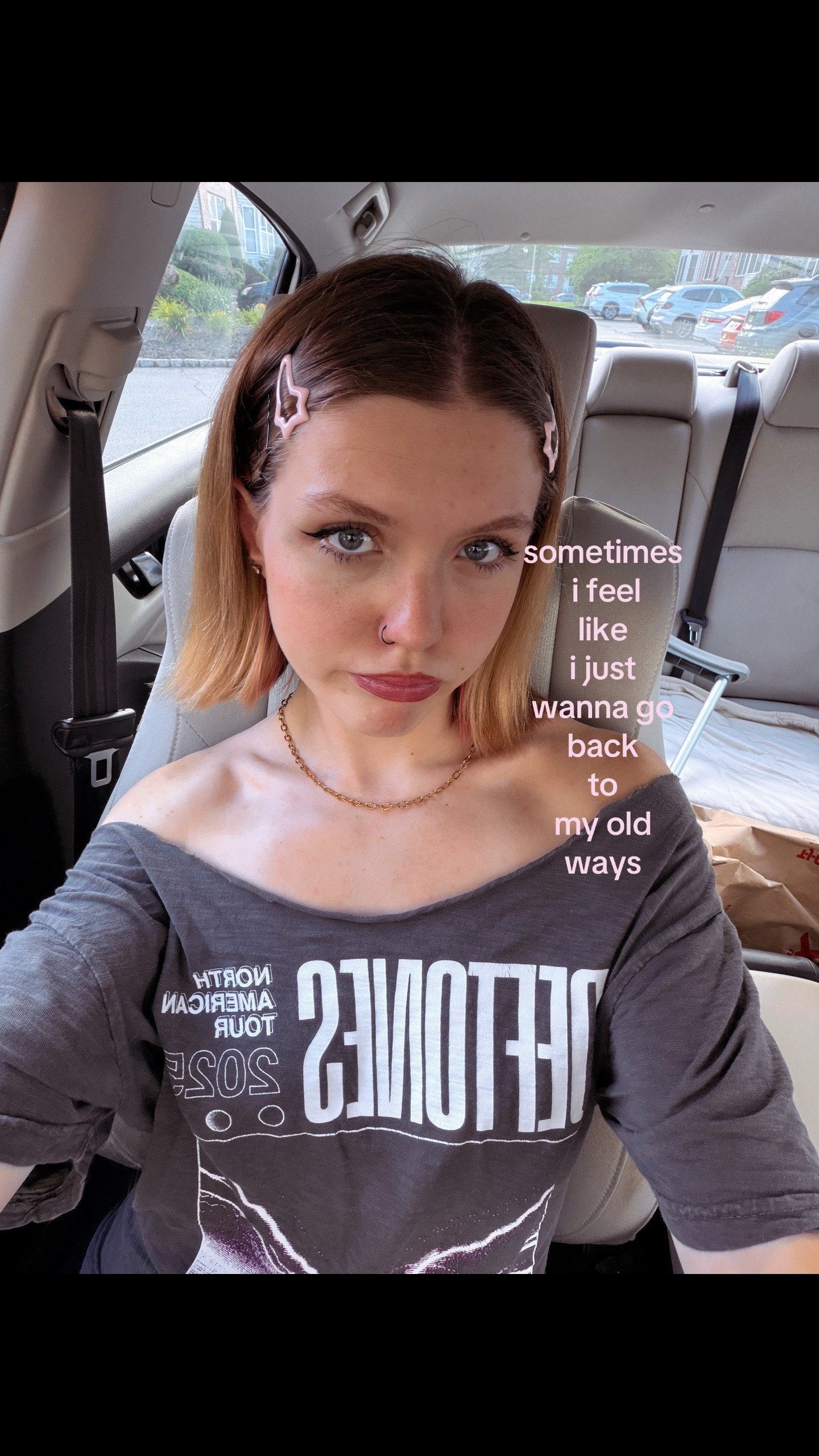 @larissa