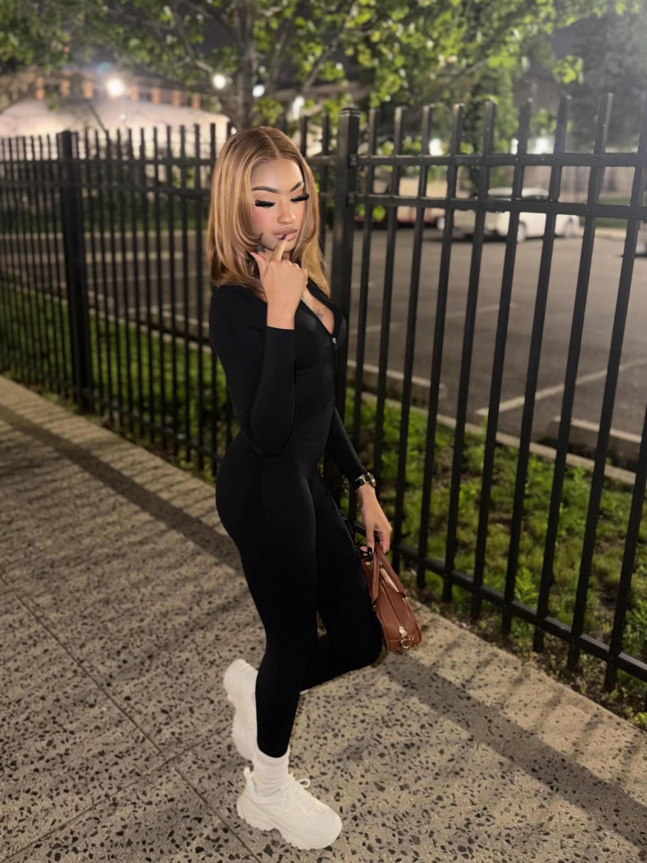 @realleshii_