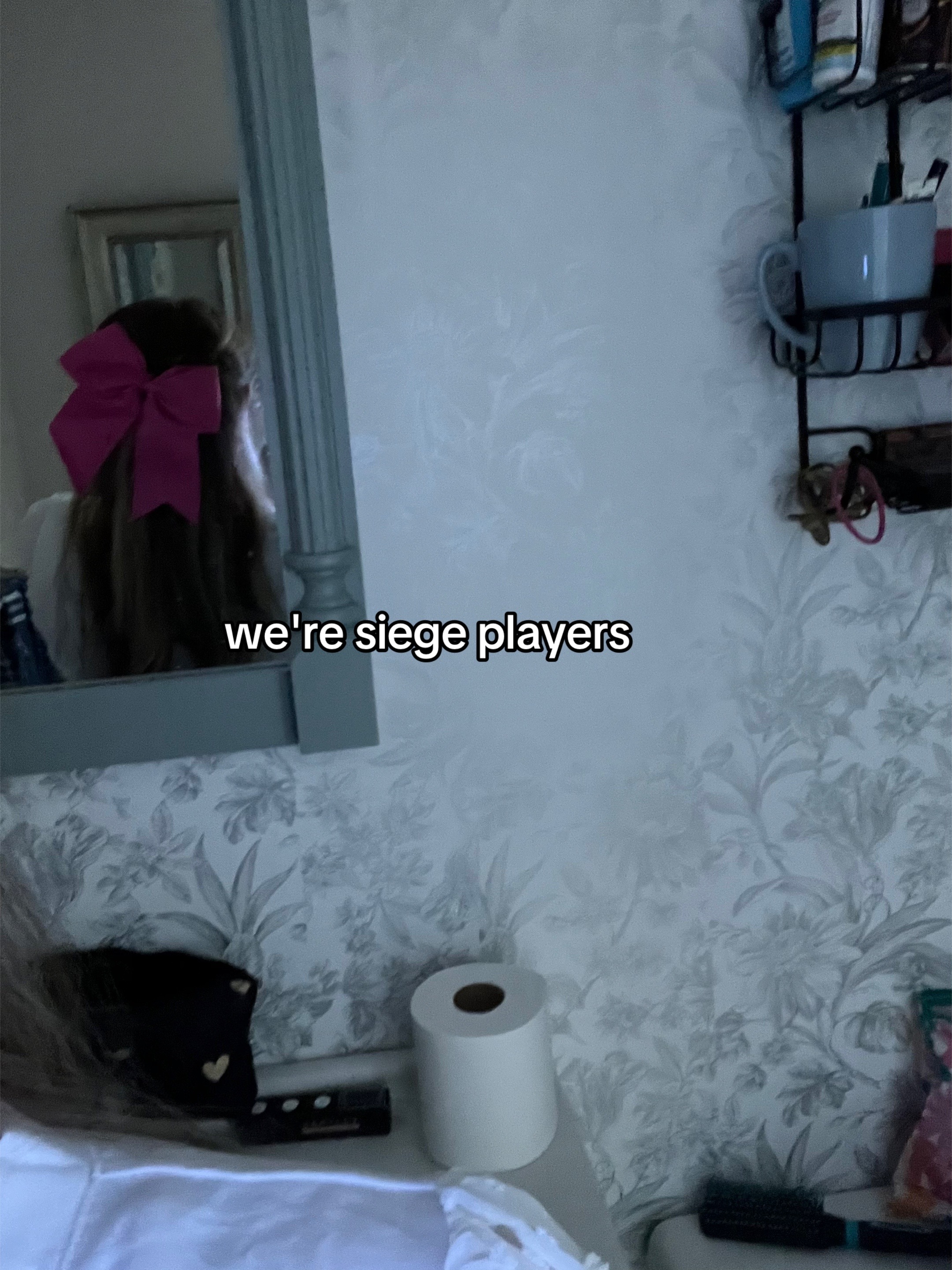 @𝓗𝓪𝓲𝓵𝓮𝔂