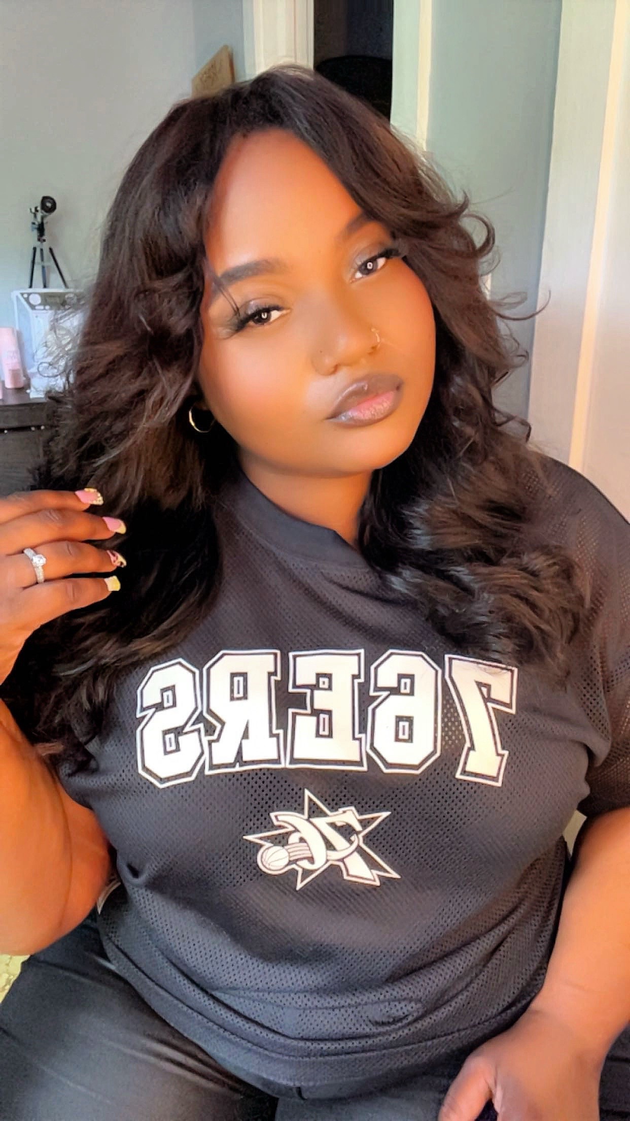 @Chika Labika 🦋✨