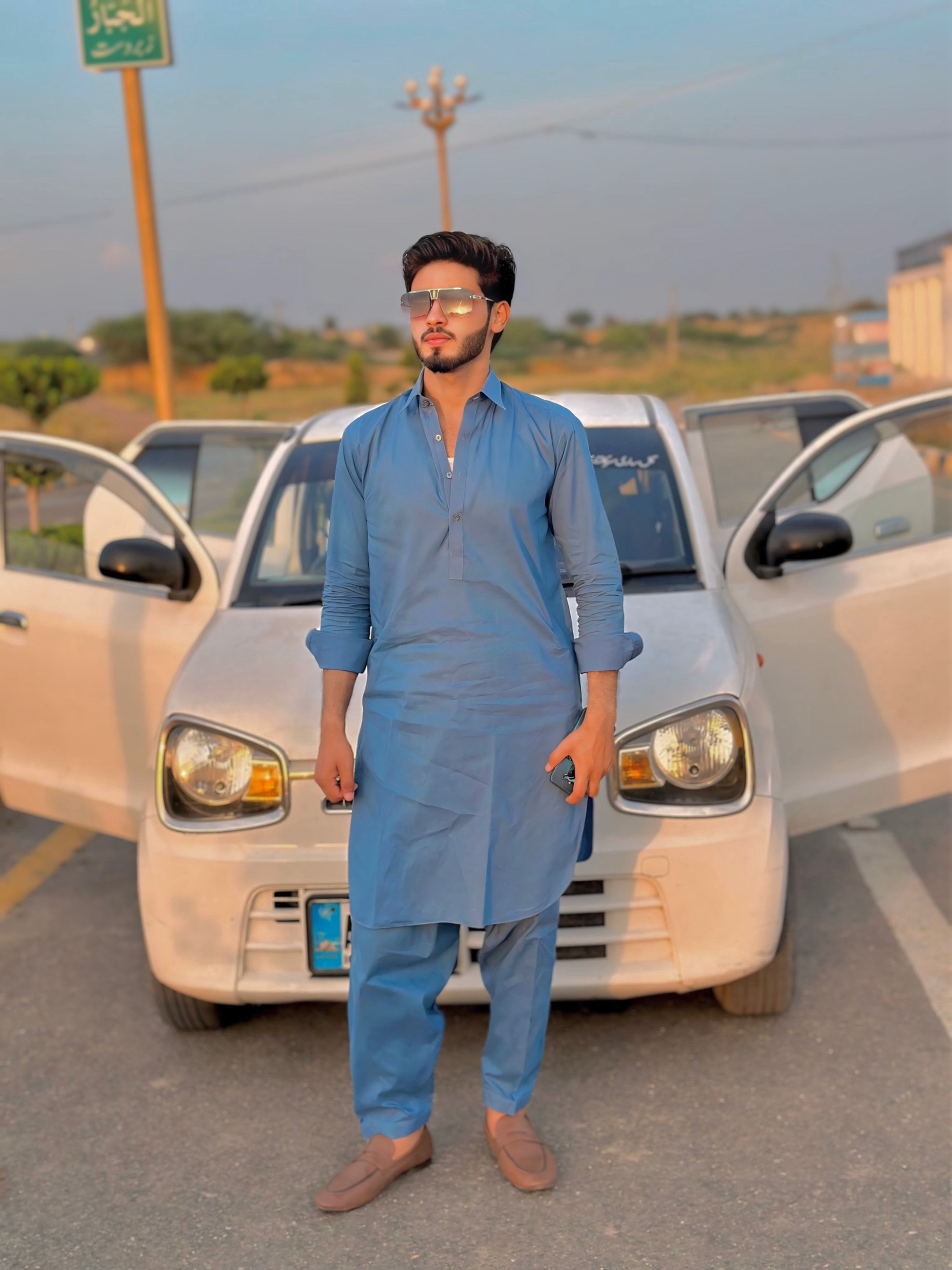 @mr.raza__00