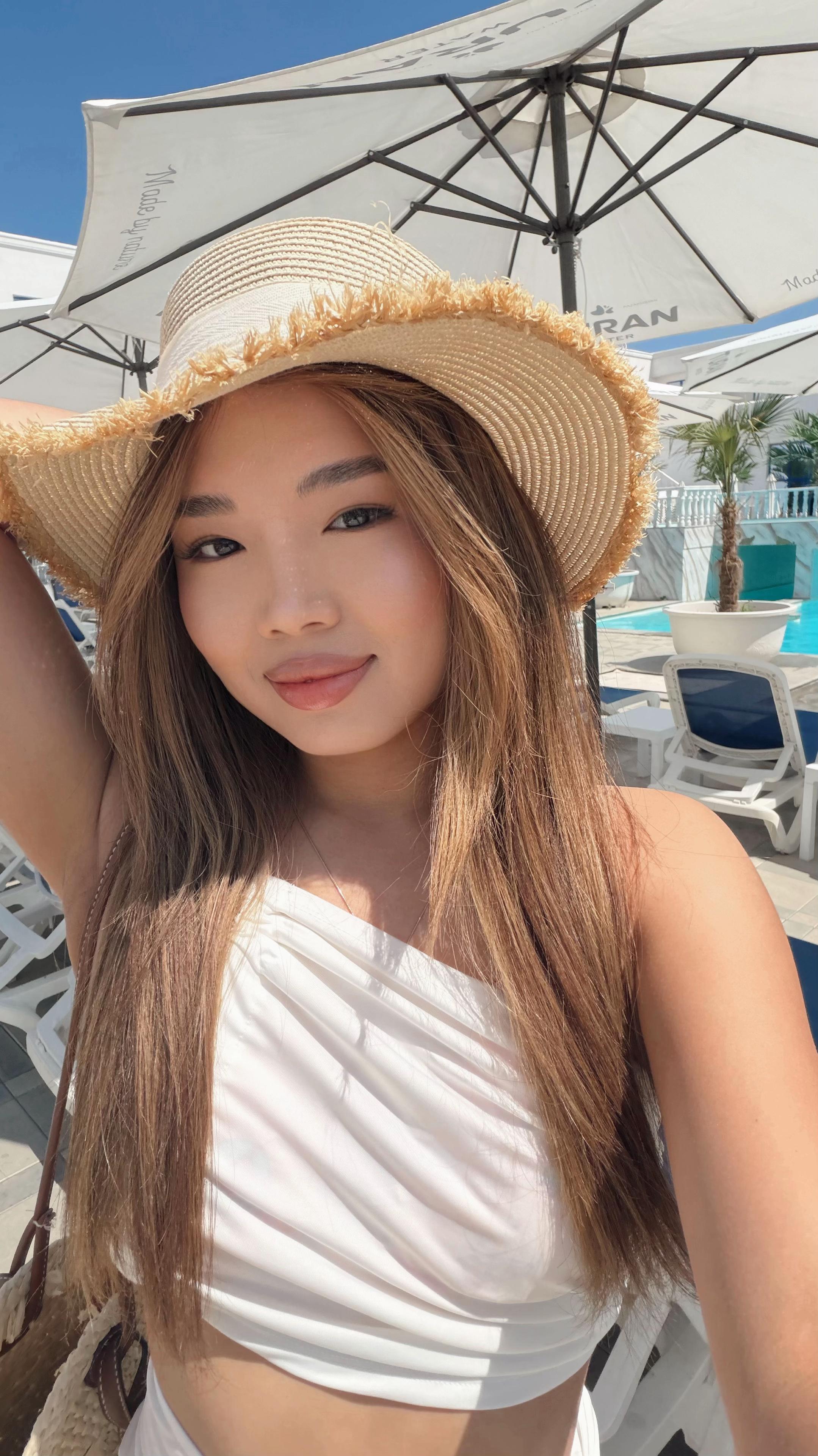 @Akzhaina