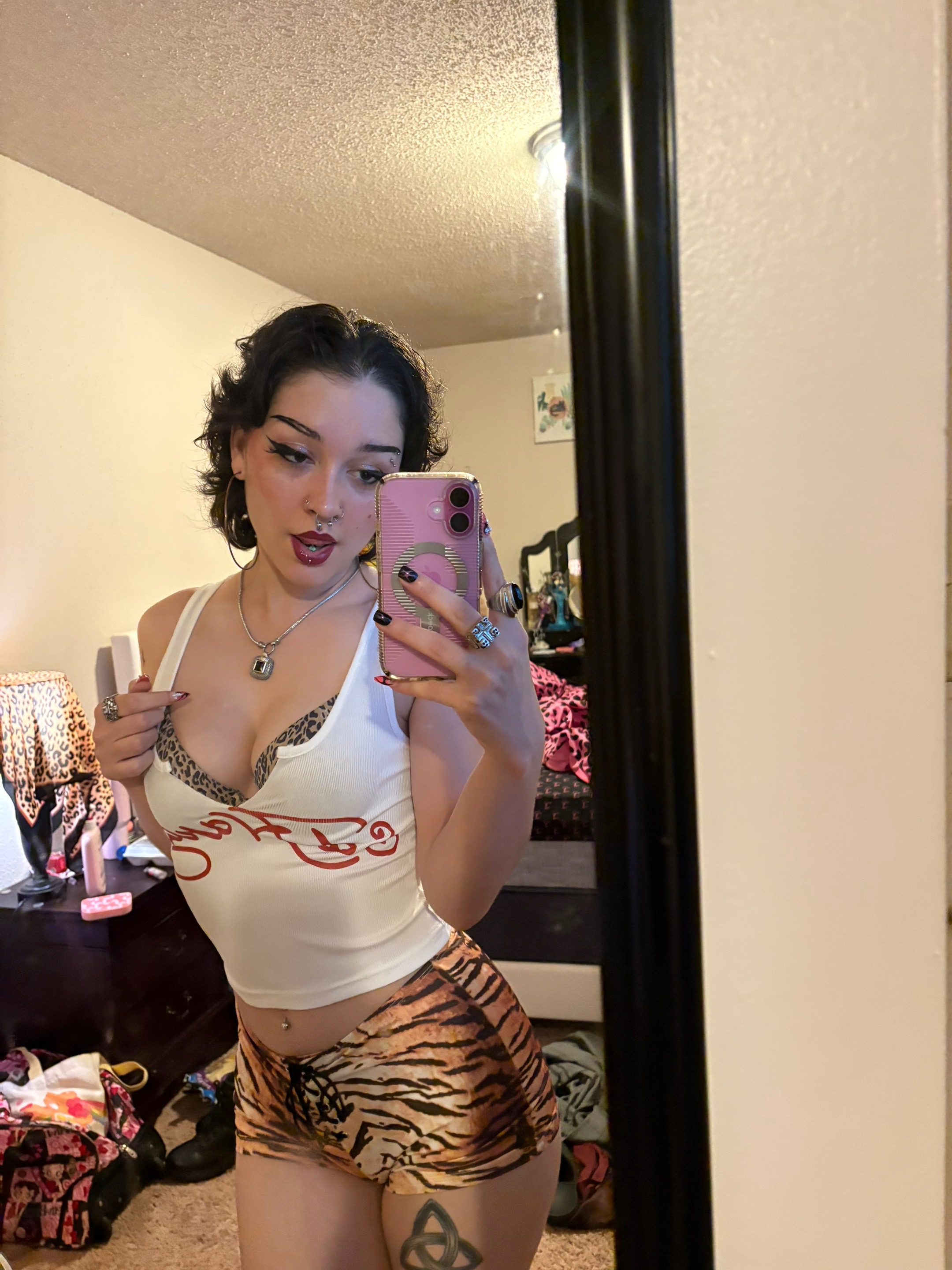 @kఌ