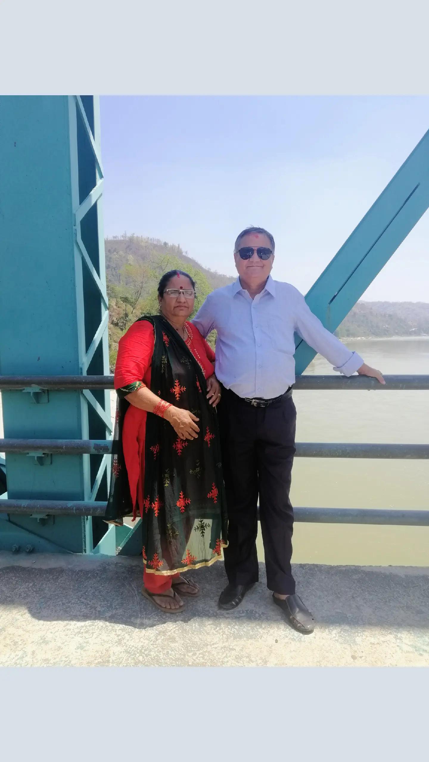 @राधा आचार्य