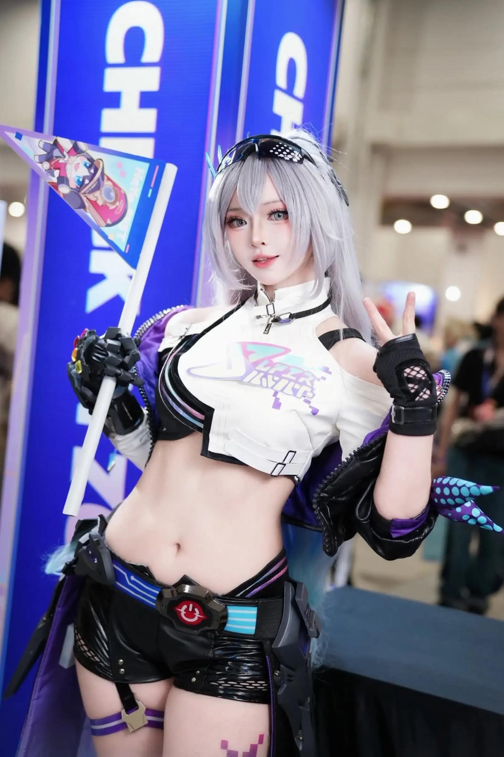 @Video Cosplay