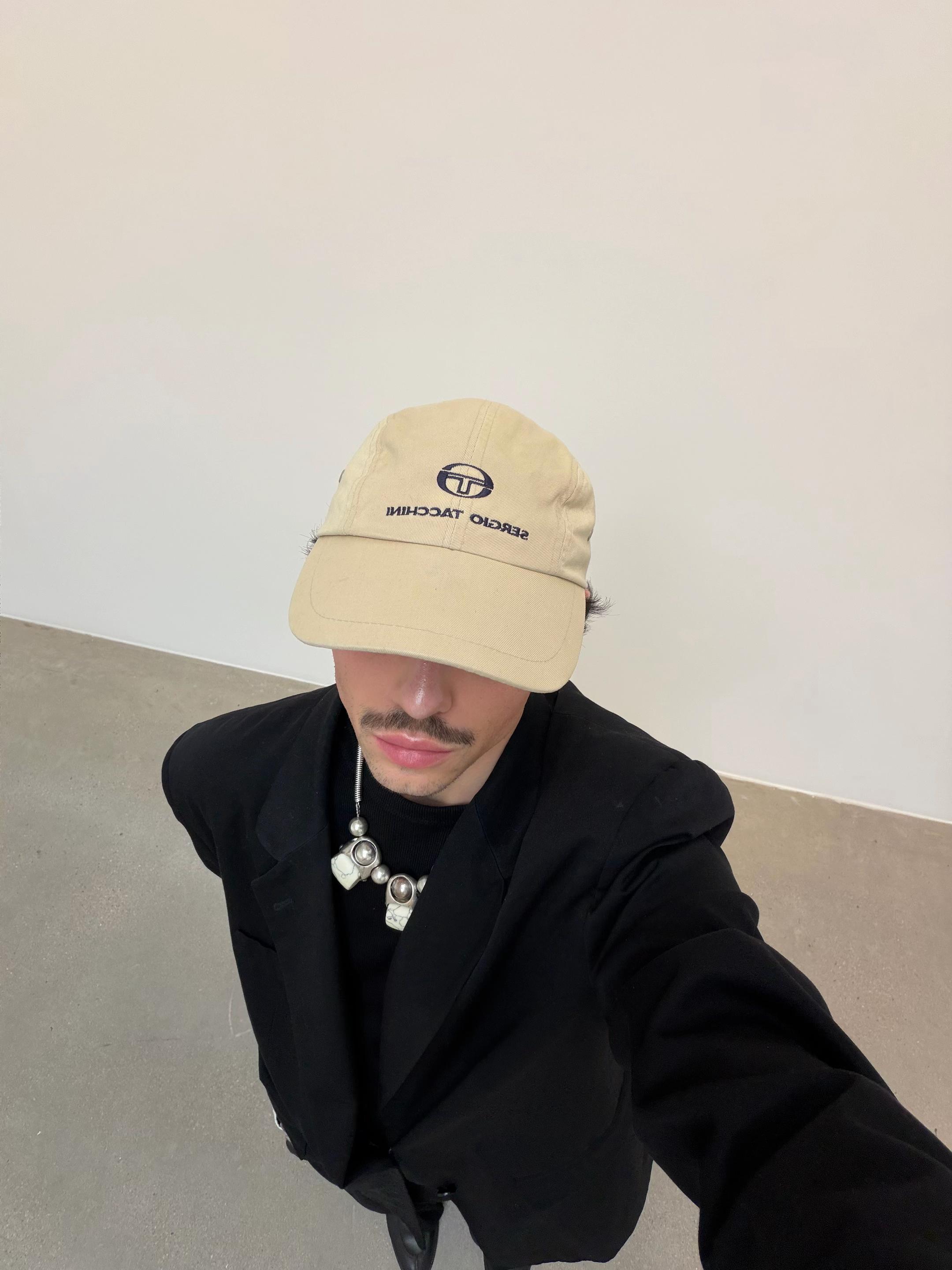 @Axel | CULT HYPE