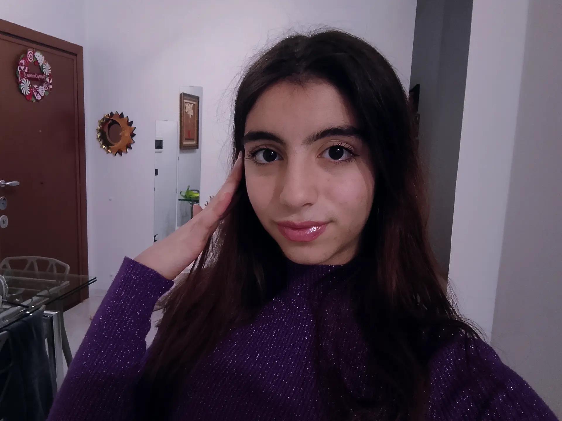 @Valee
