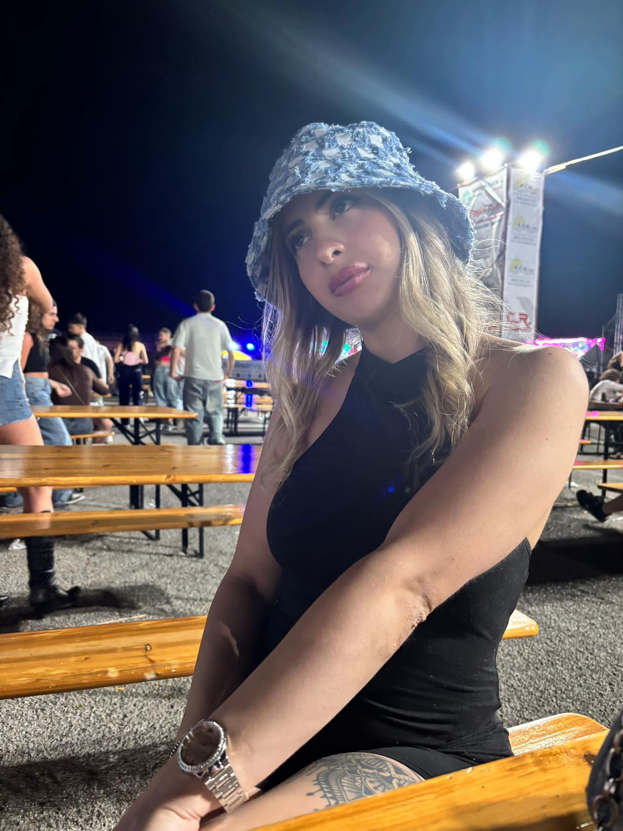 @Deborah de Muzio
