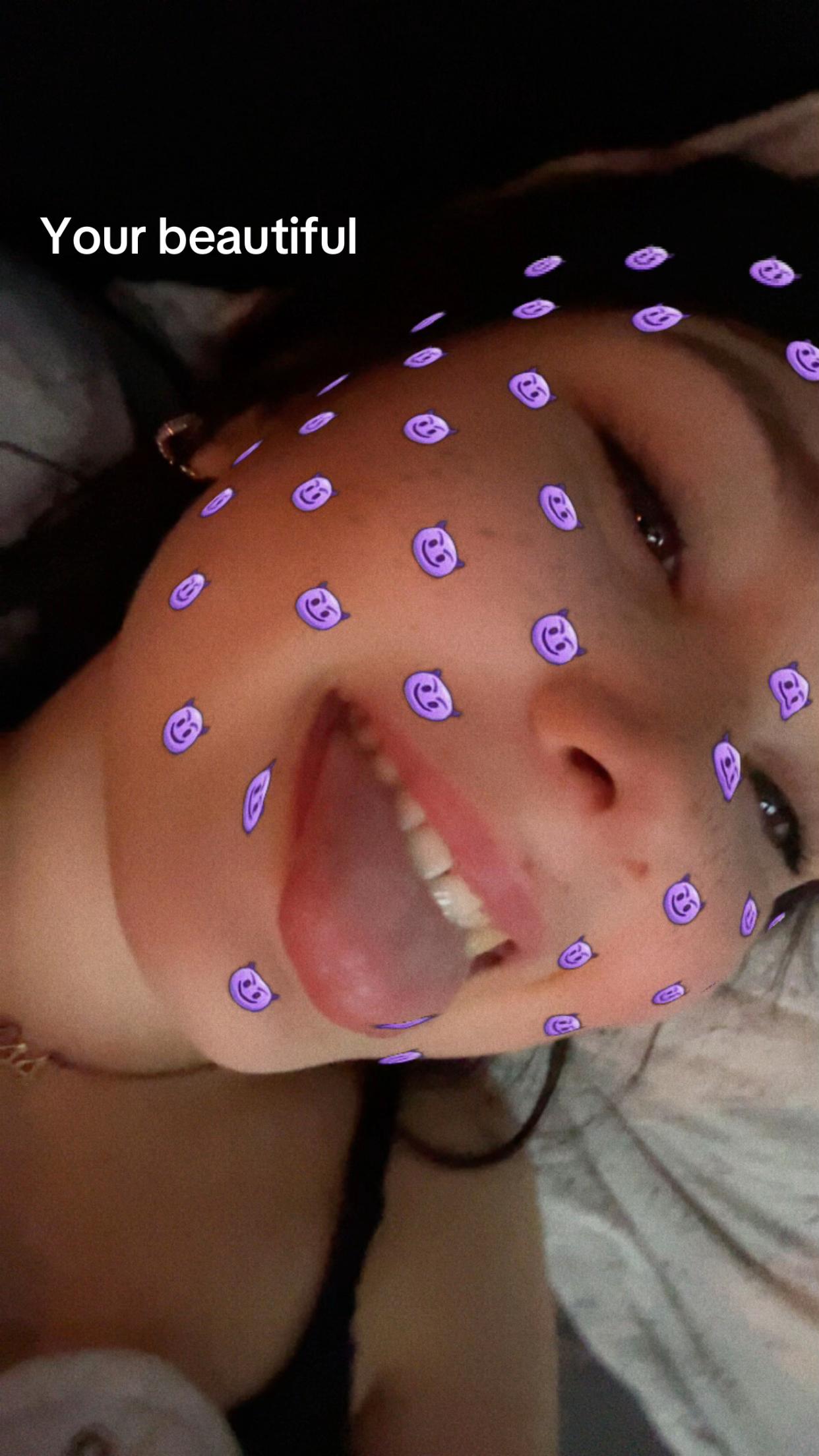 @👀