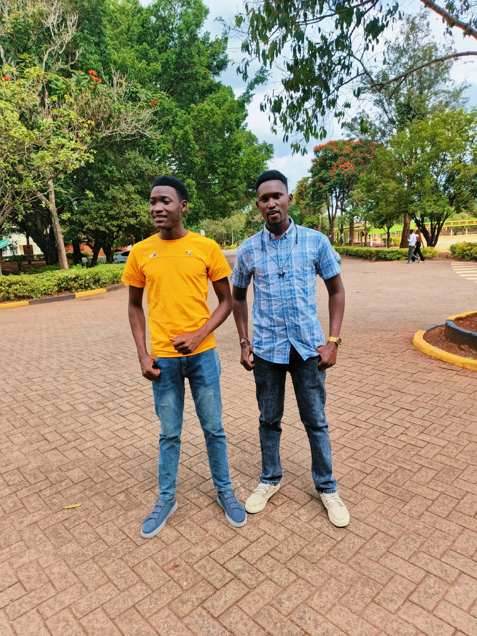 @Denoe&reg;️