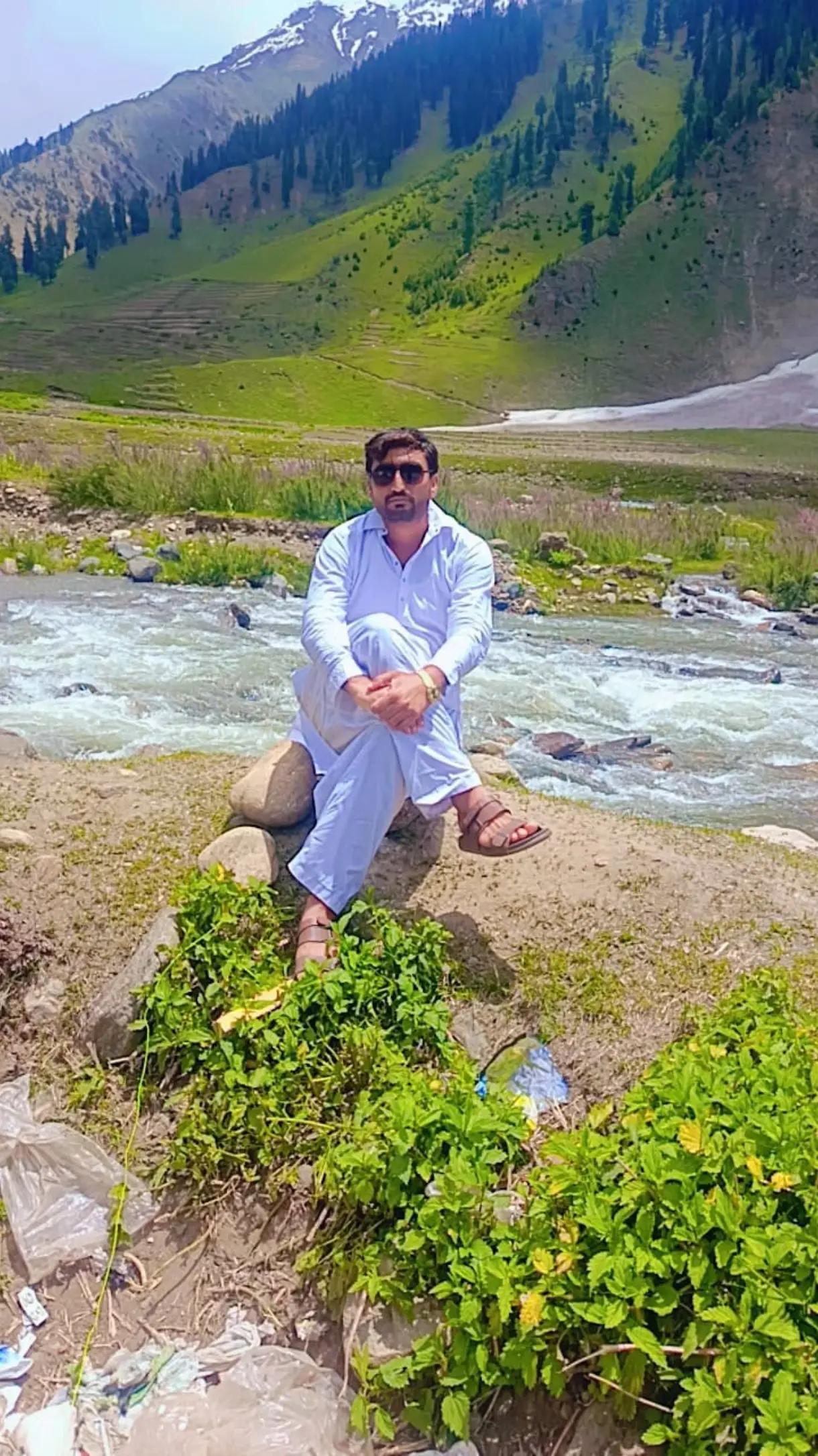 @حسن خان