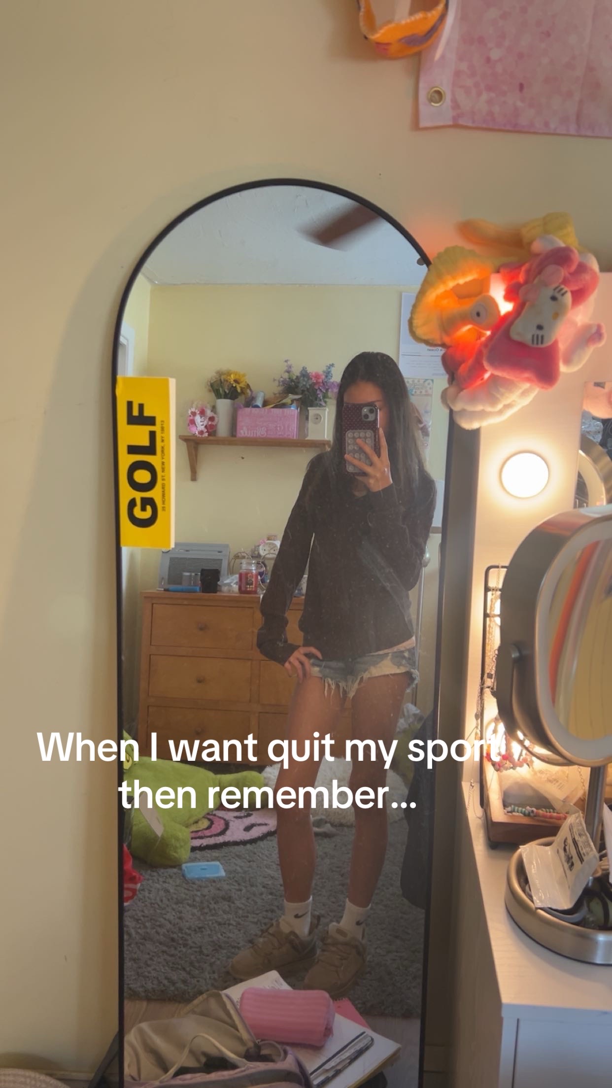 @Vivlaughlove
