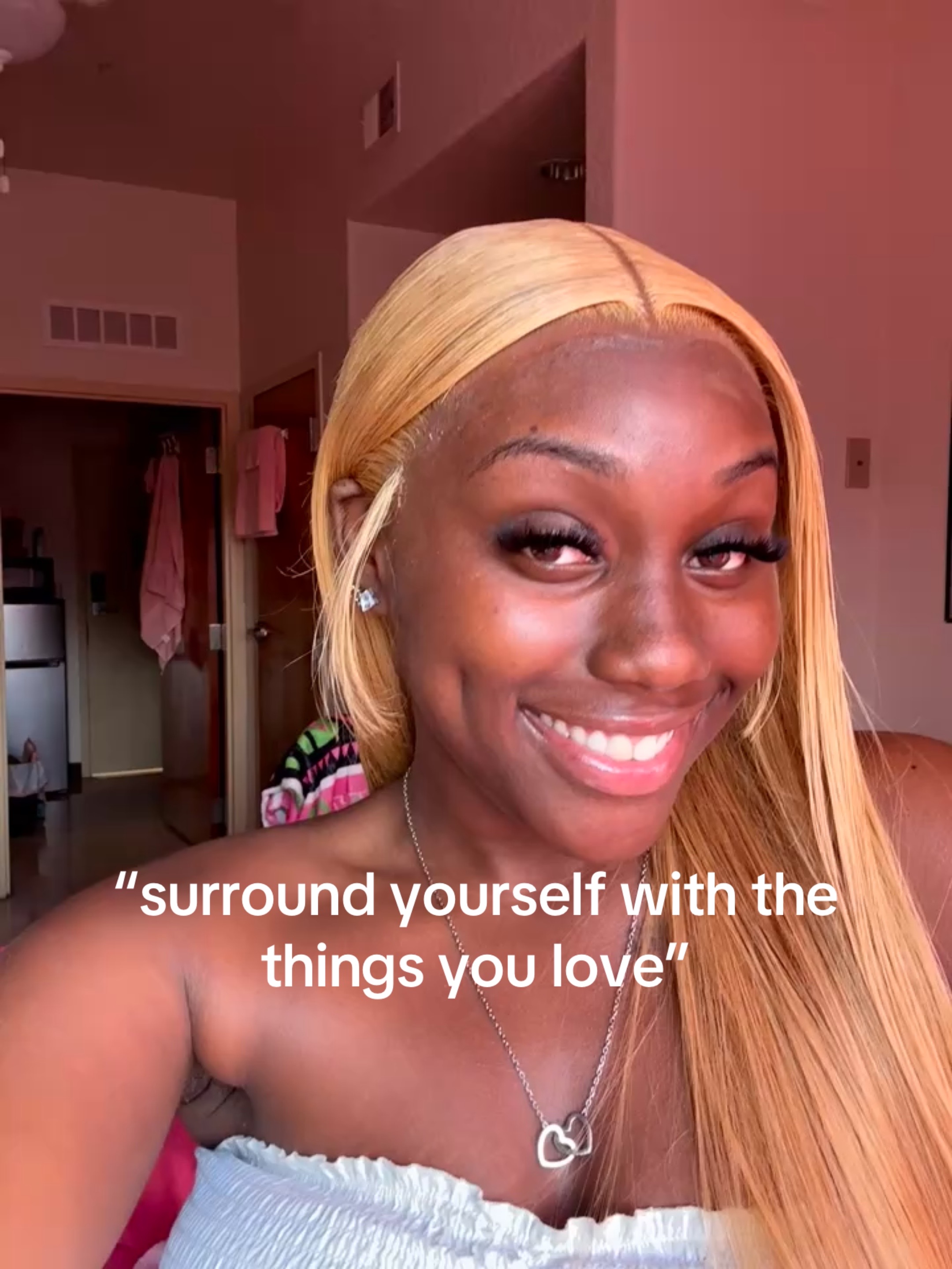 @KMonae🫧