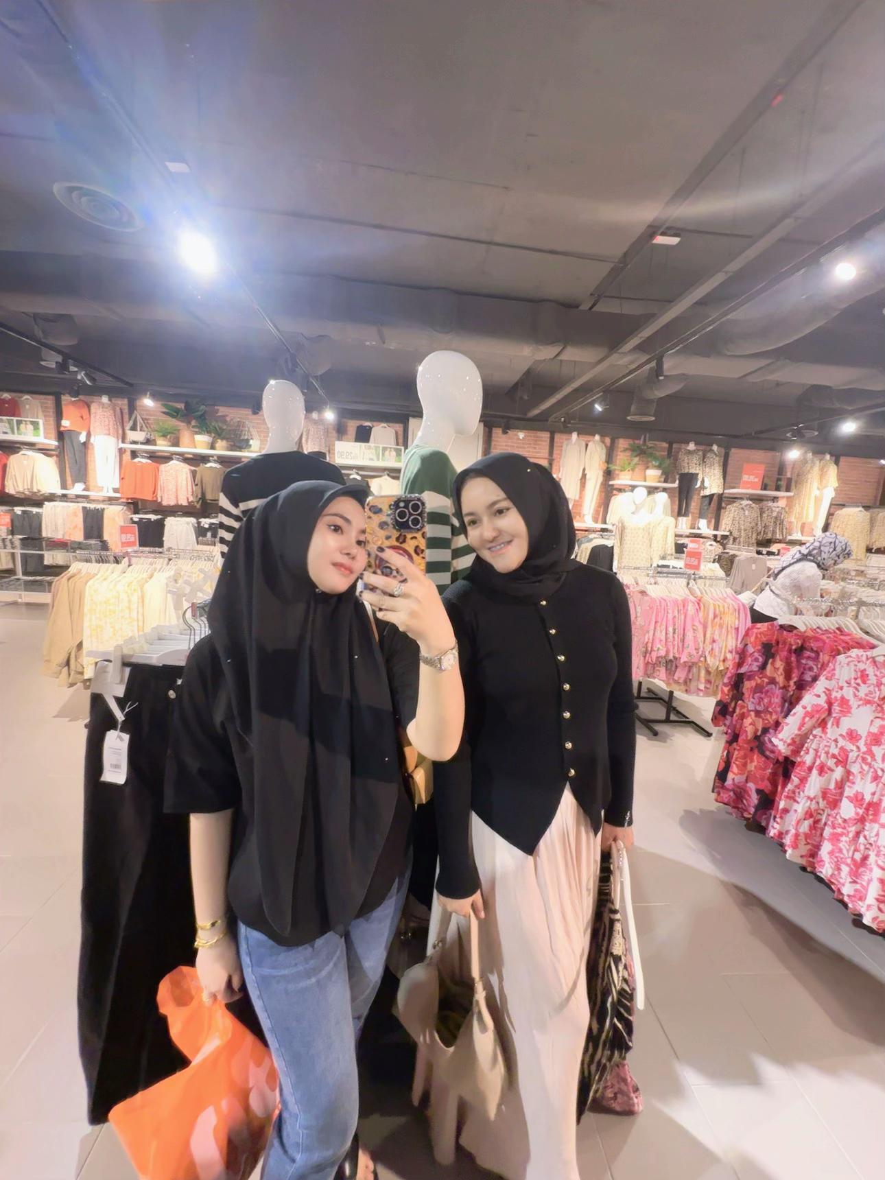 @Beena Beauty Hq