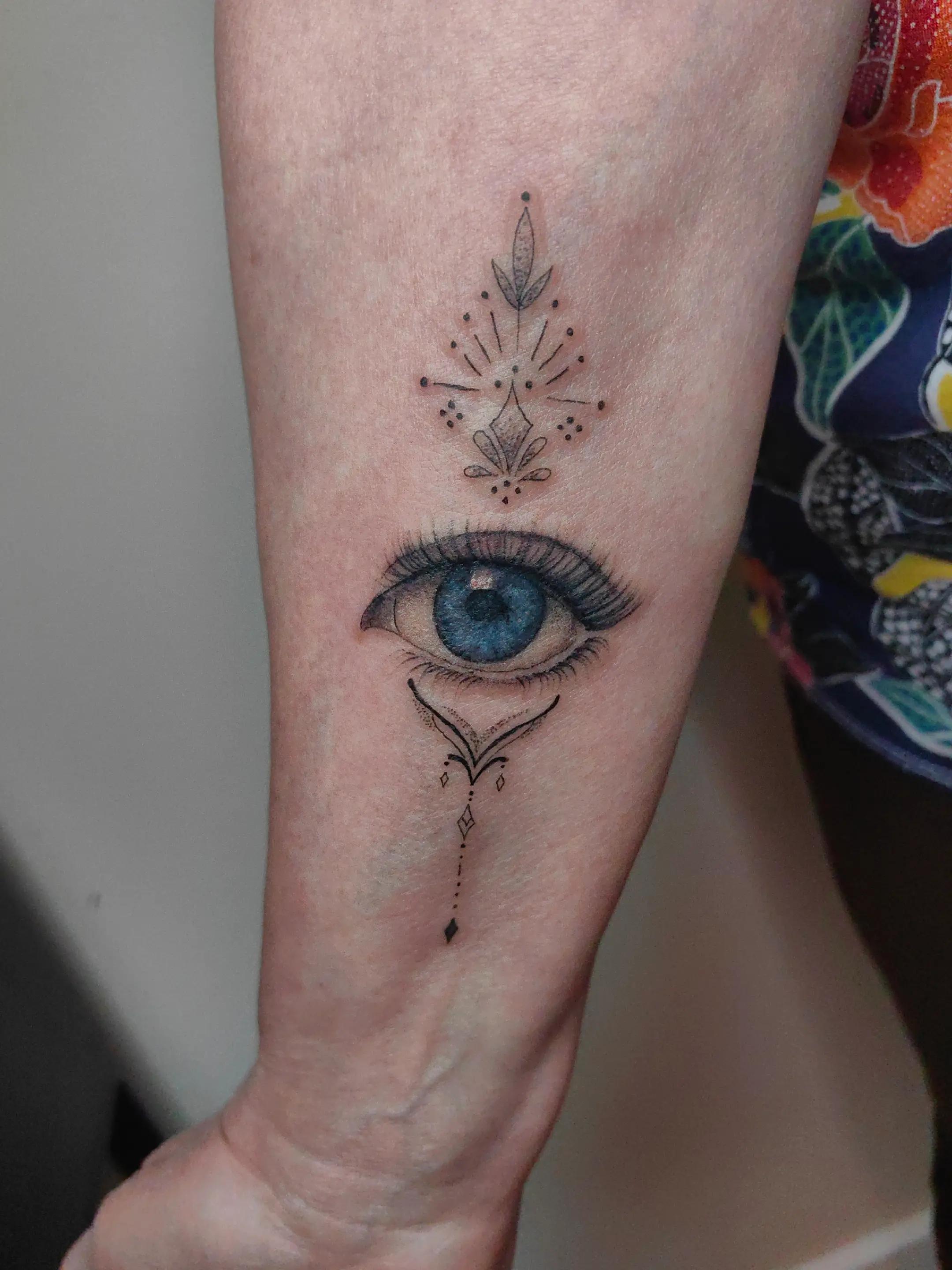 @Aferka_tattooartist