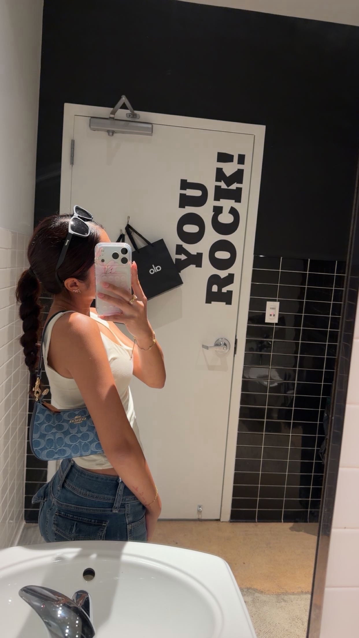 @M