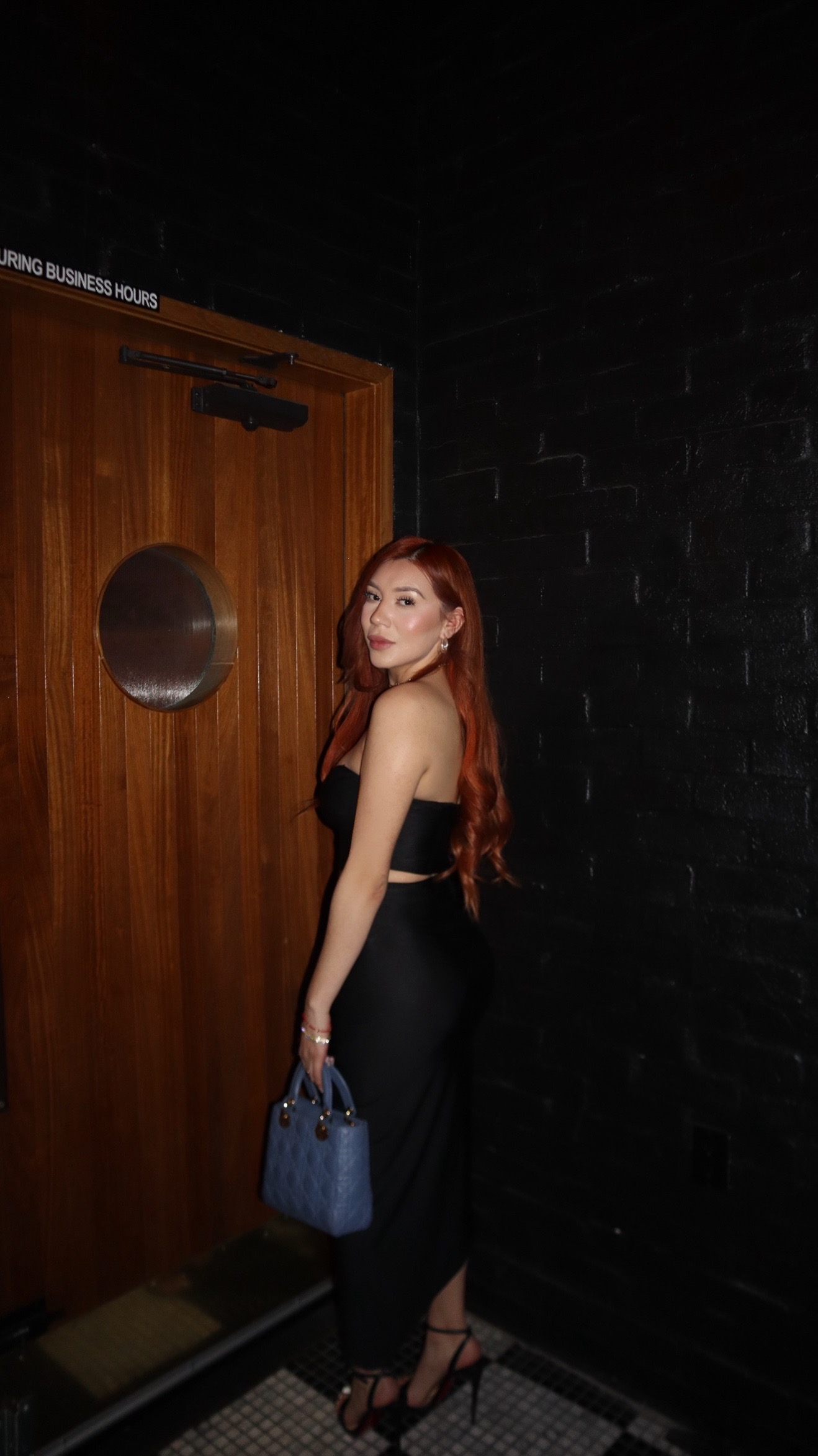 @theebarbem