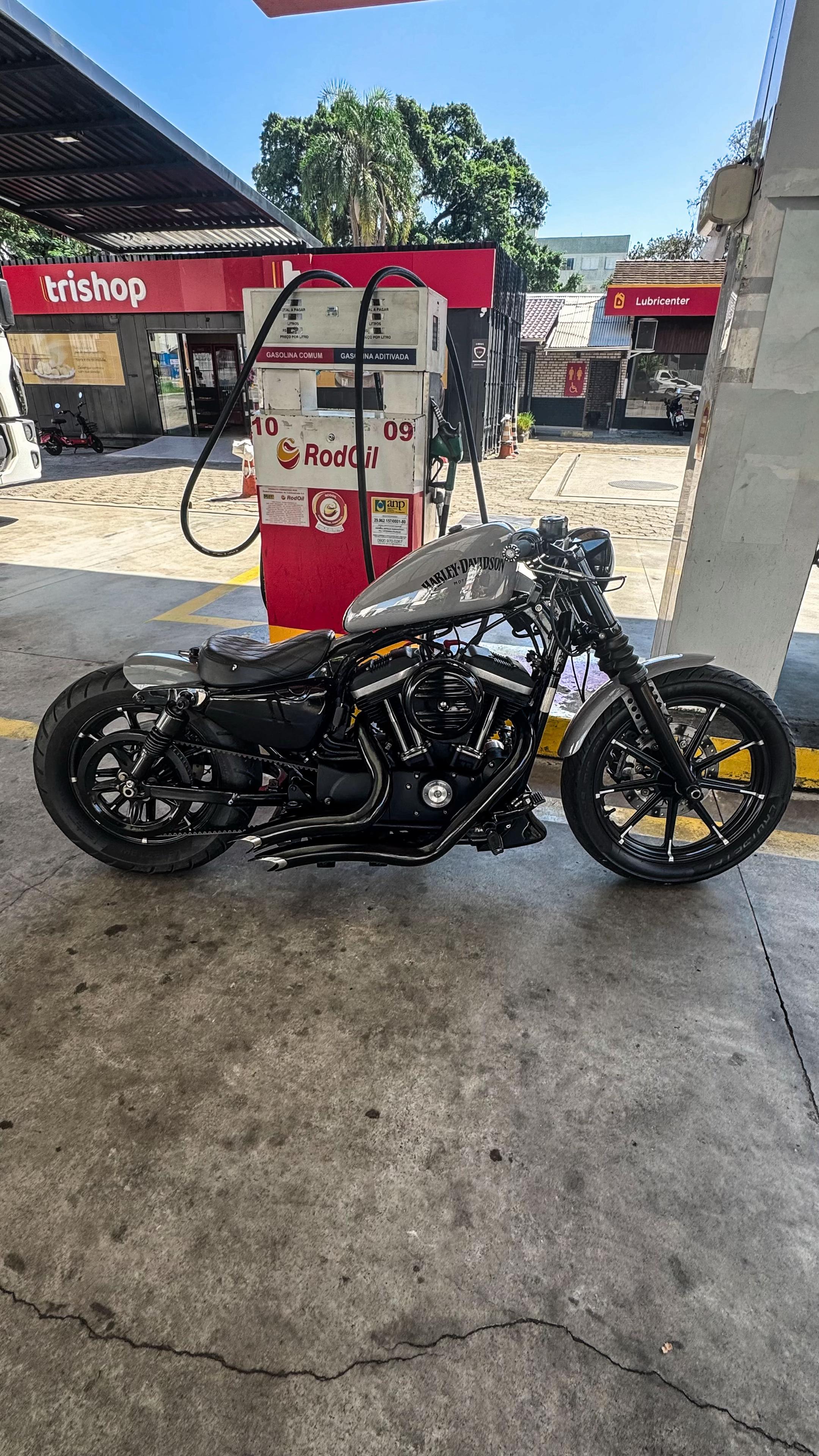 @Fabiano 883 bobber 🇧🇷