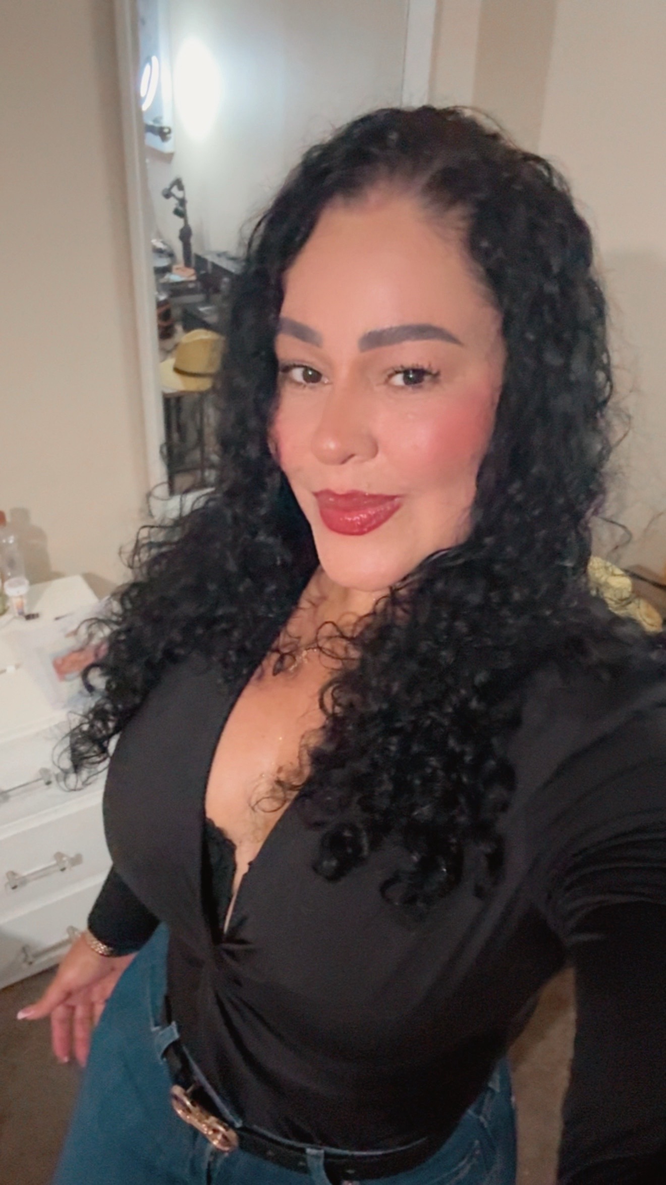 @bella colombiana
