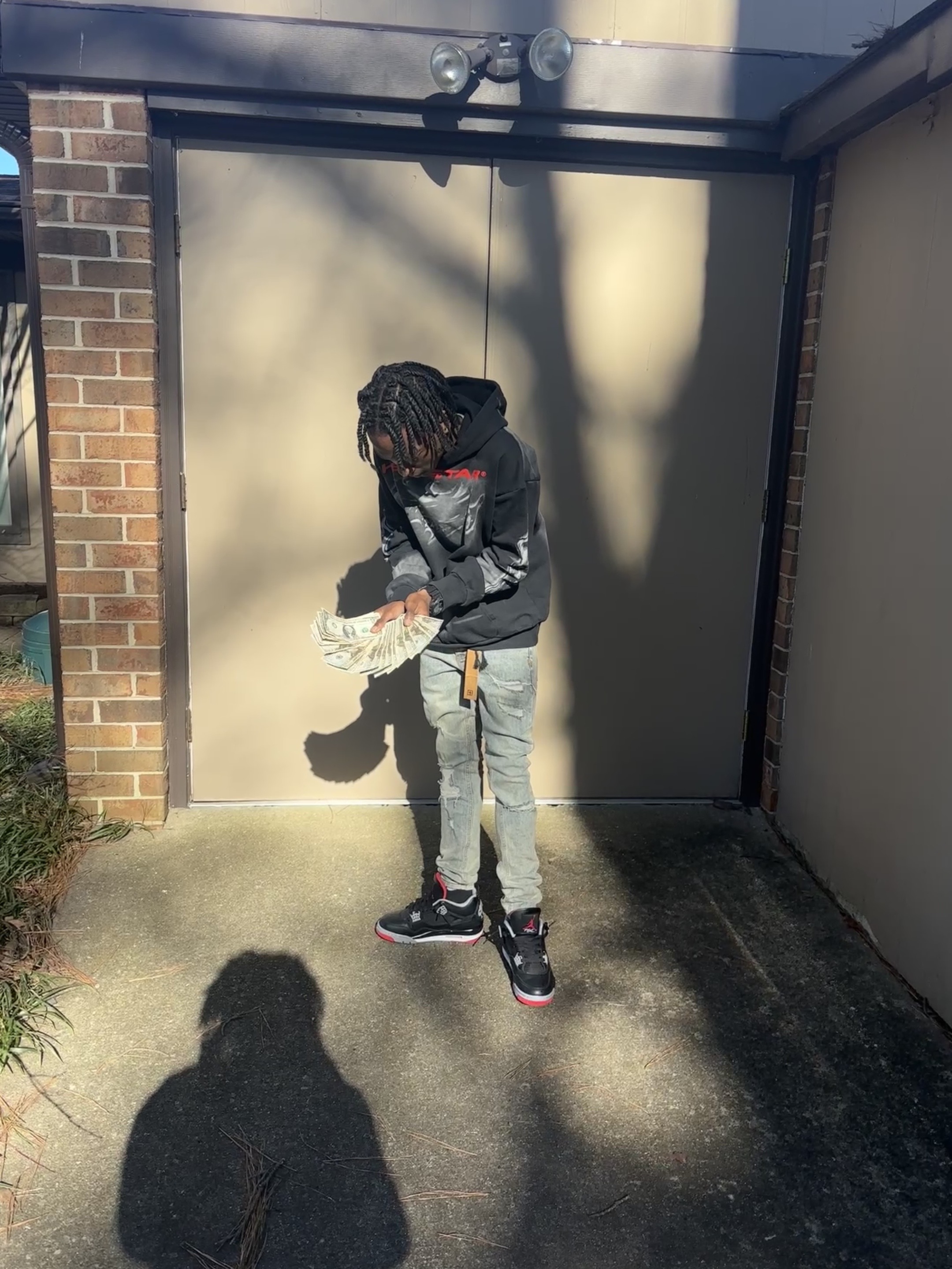 @dat 1 fly yn
