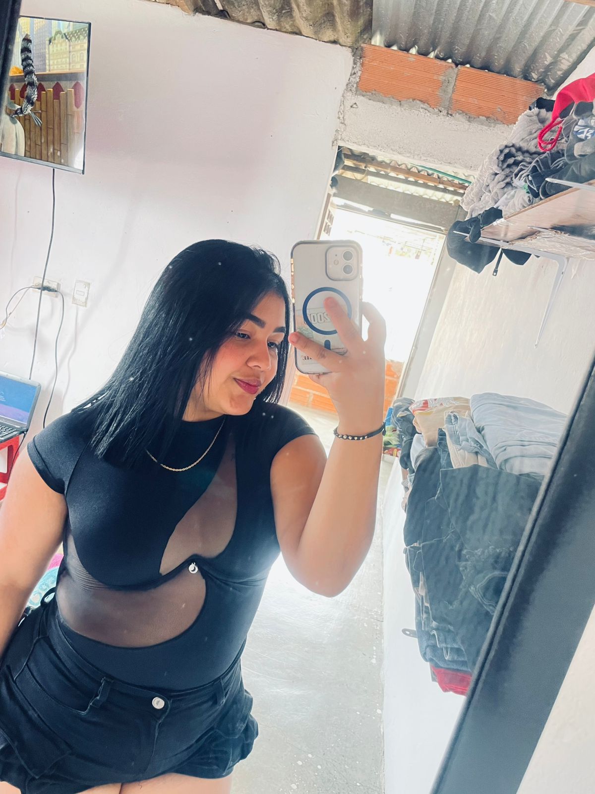@Alejandra