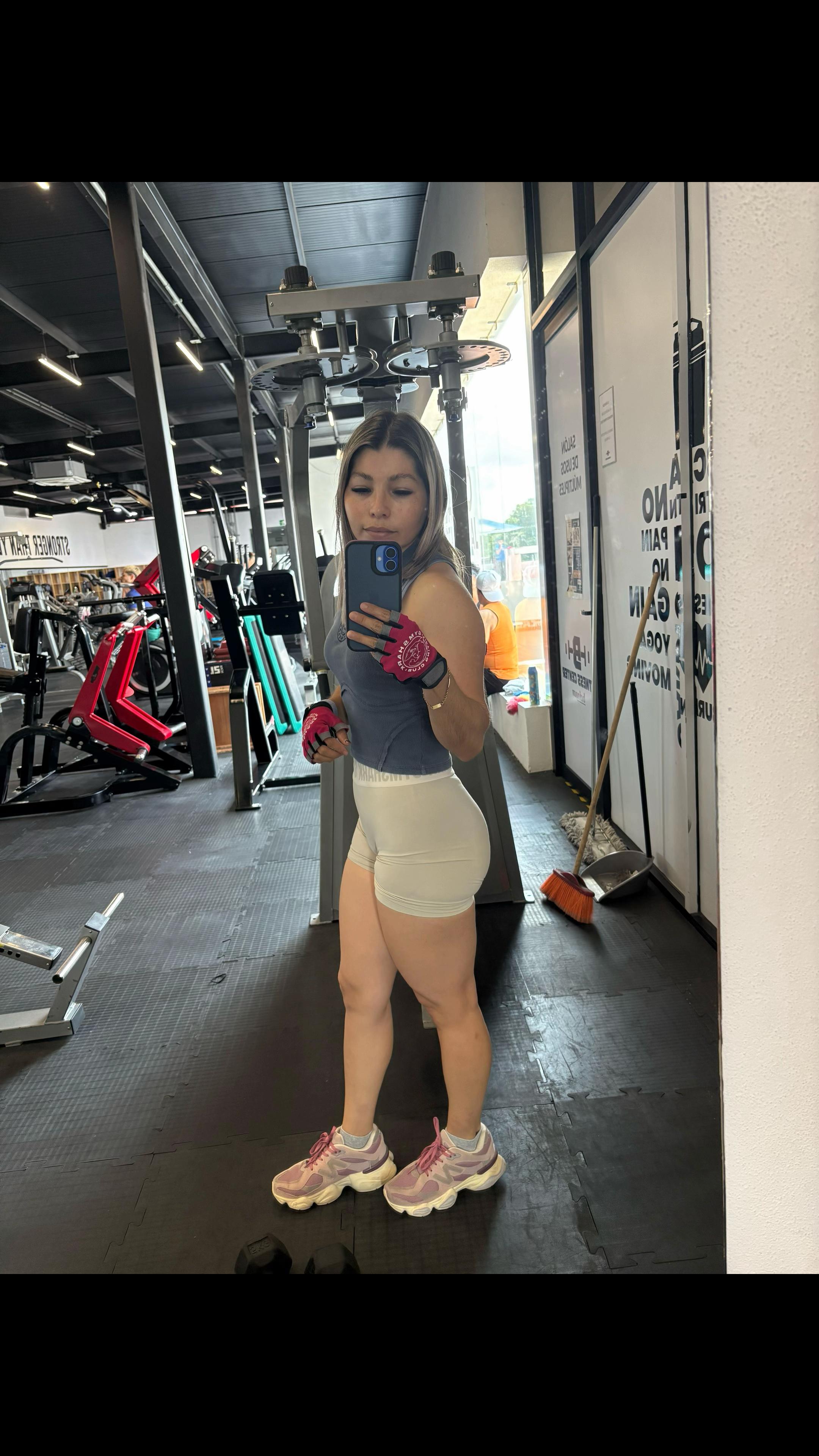 @Cindy &Aacute;lvarez