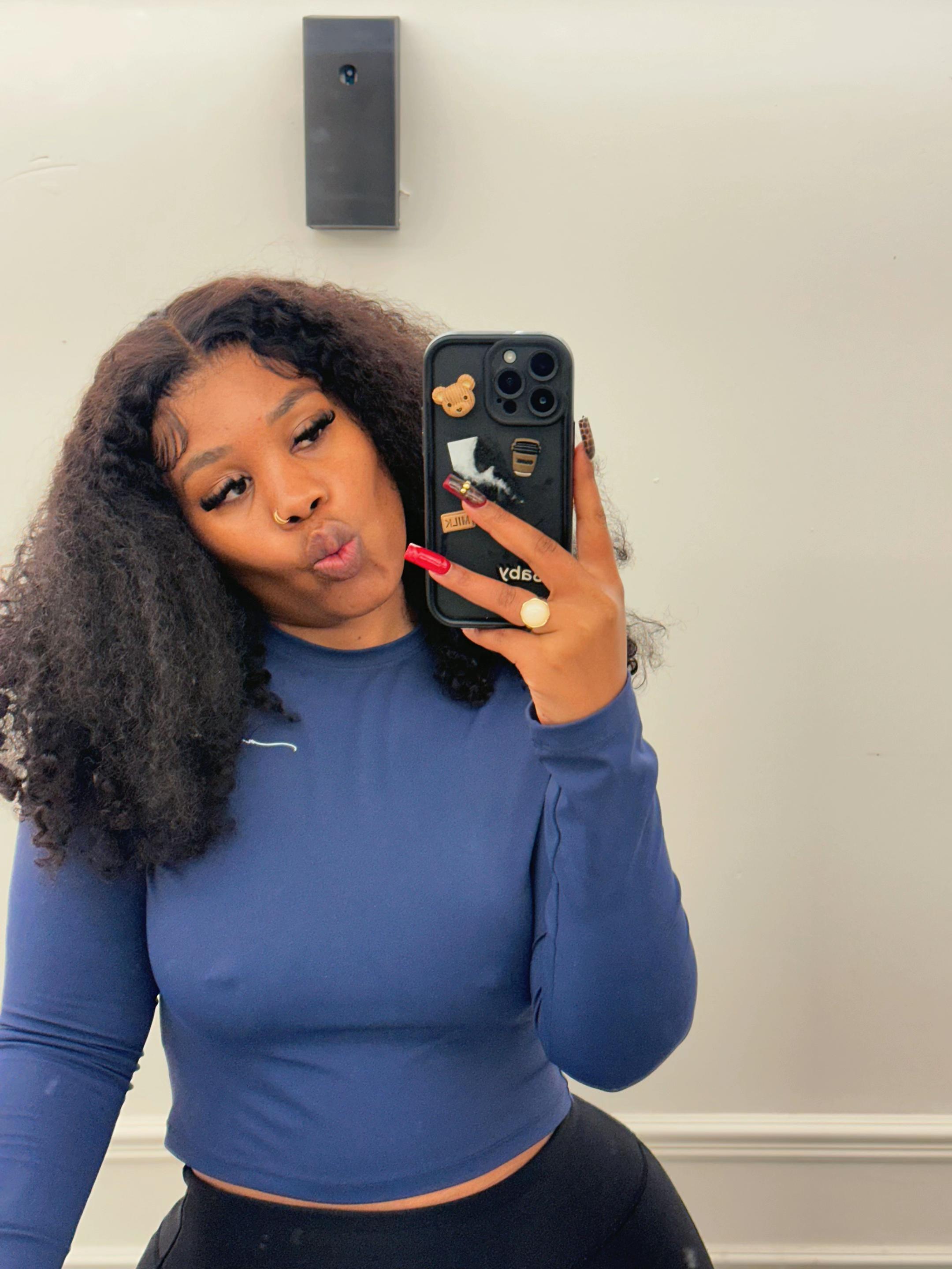 @MfekaXolisile