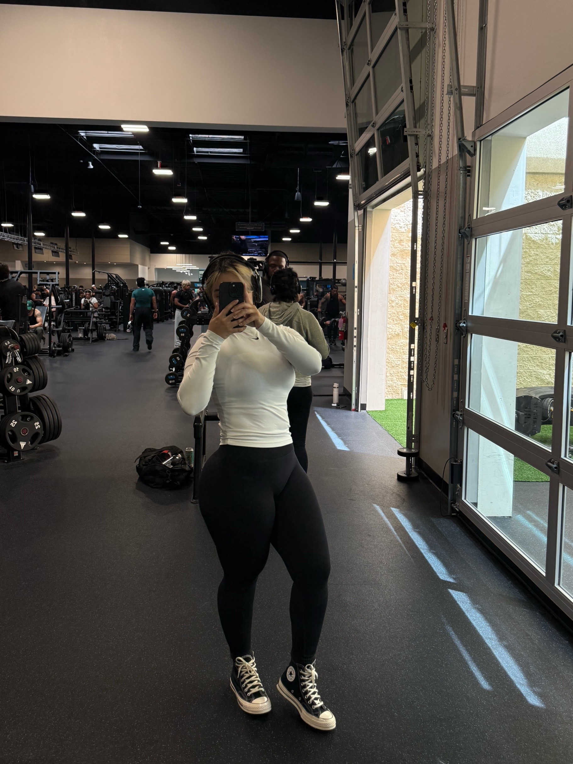 @reinakenia
