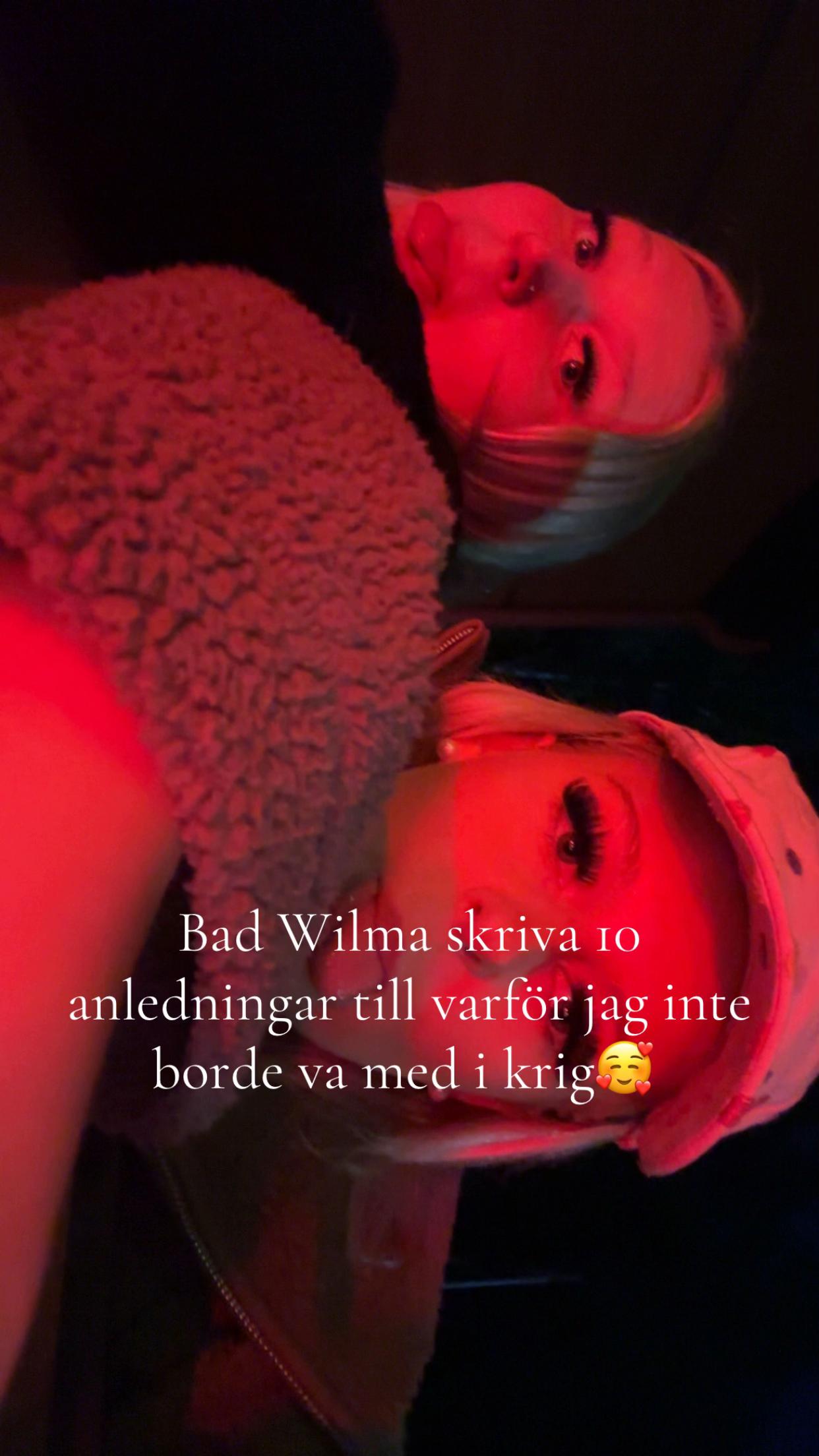 @Ellapella