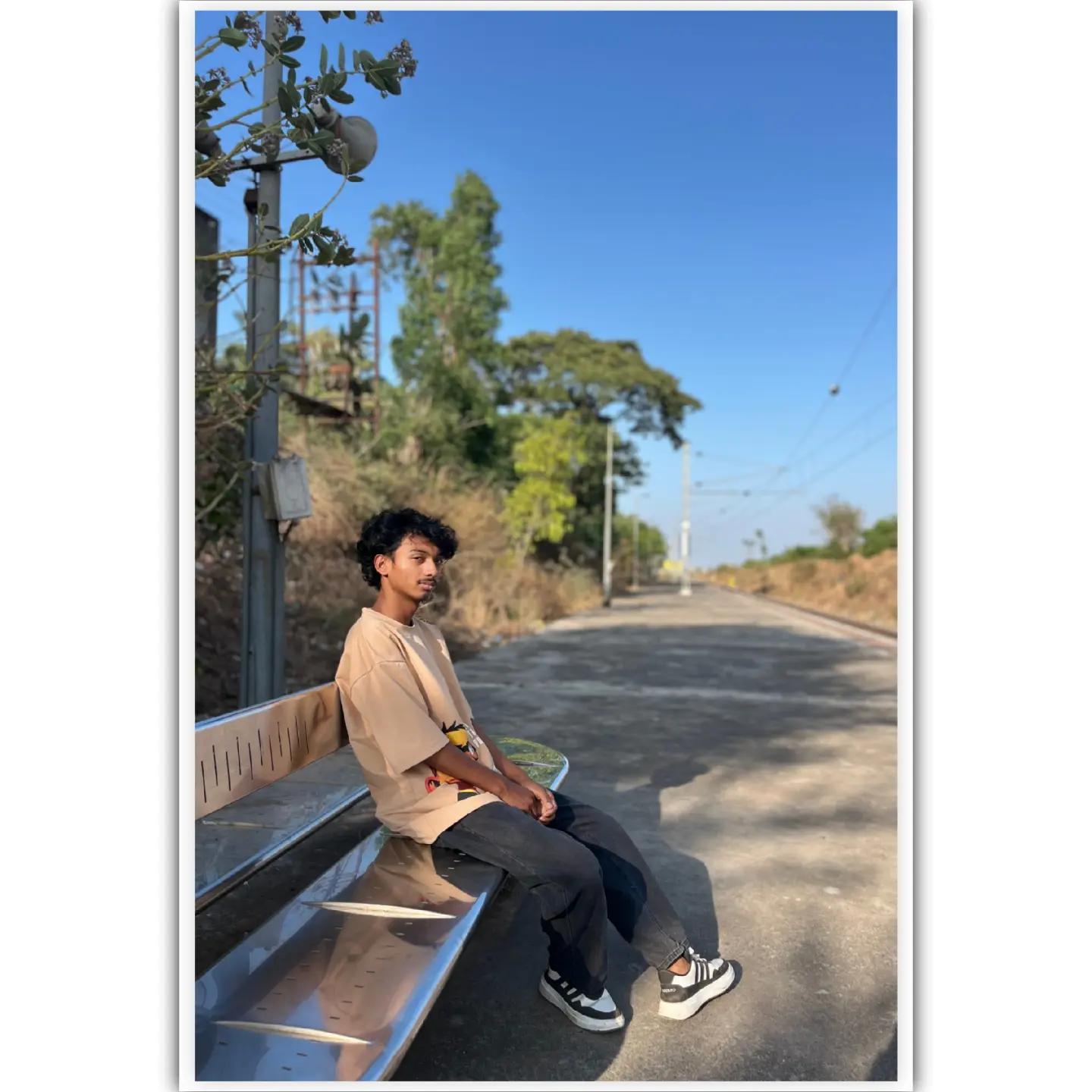@Mr [ C H U N K A A ]  
