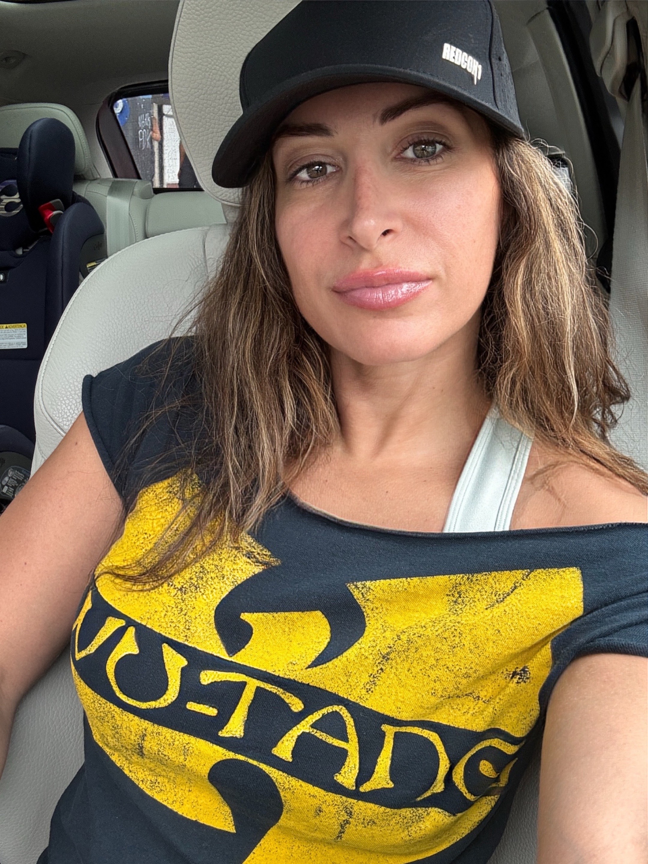 @Dana Dee68