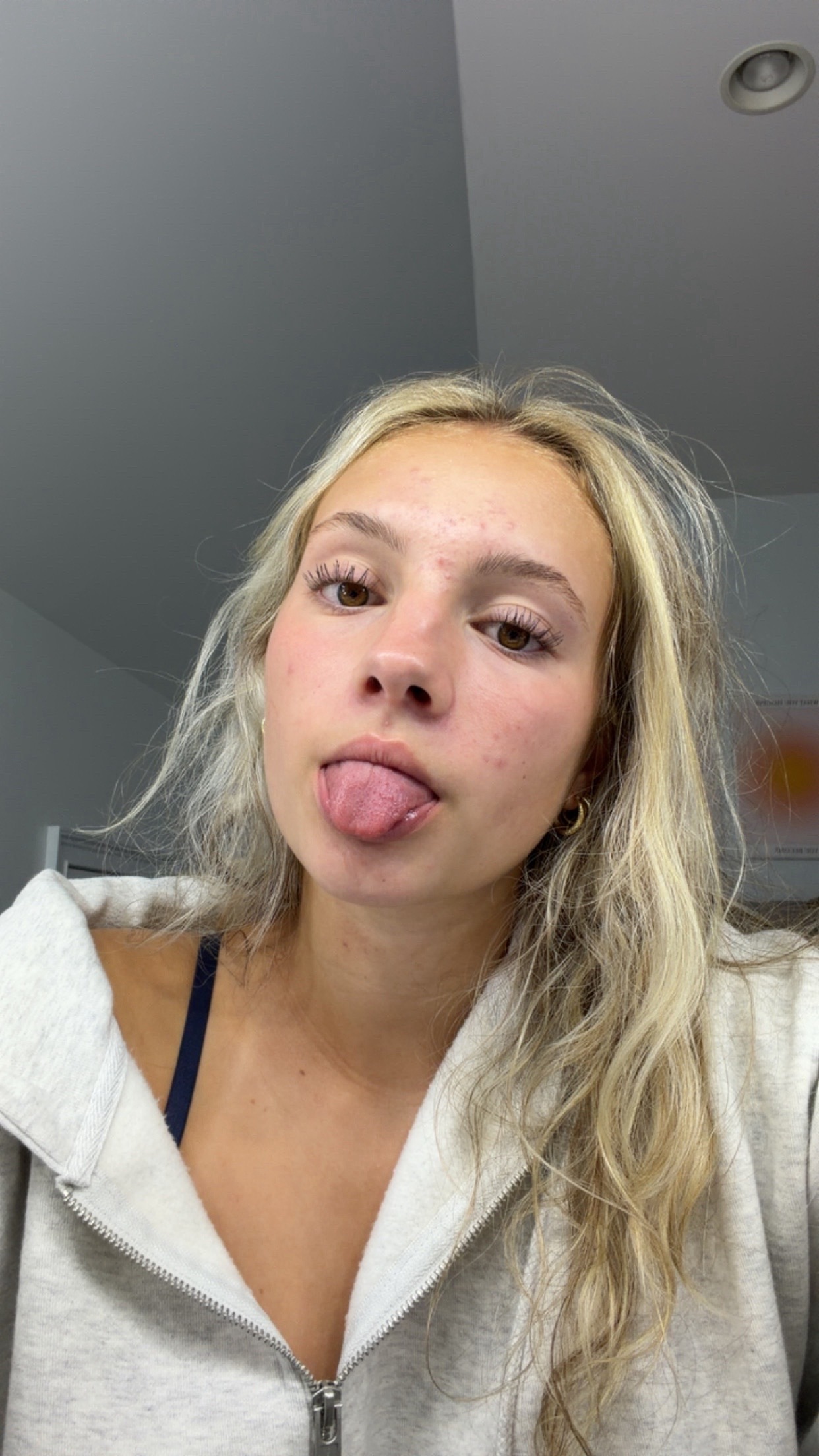 @riley.kripjanson