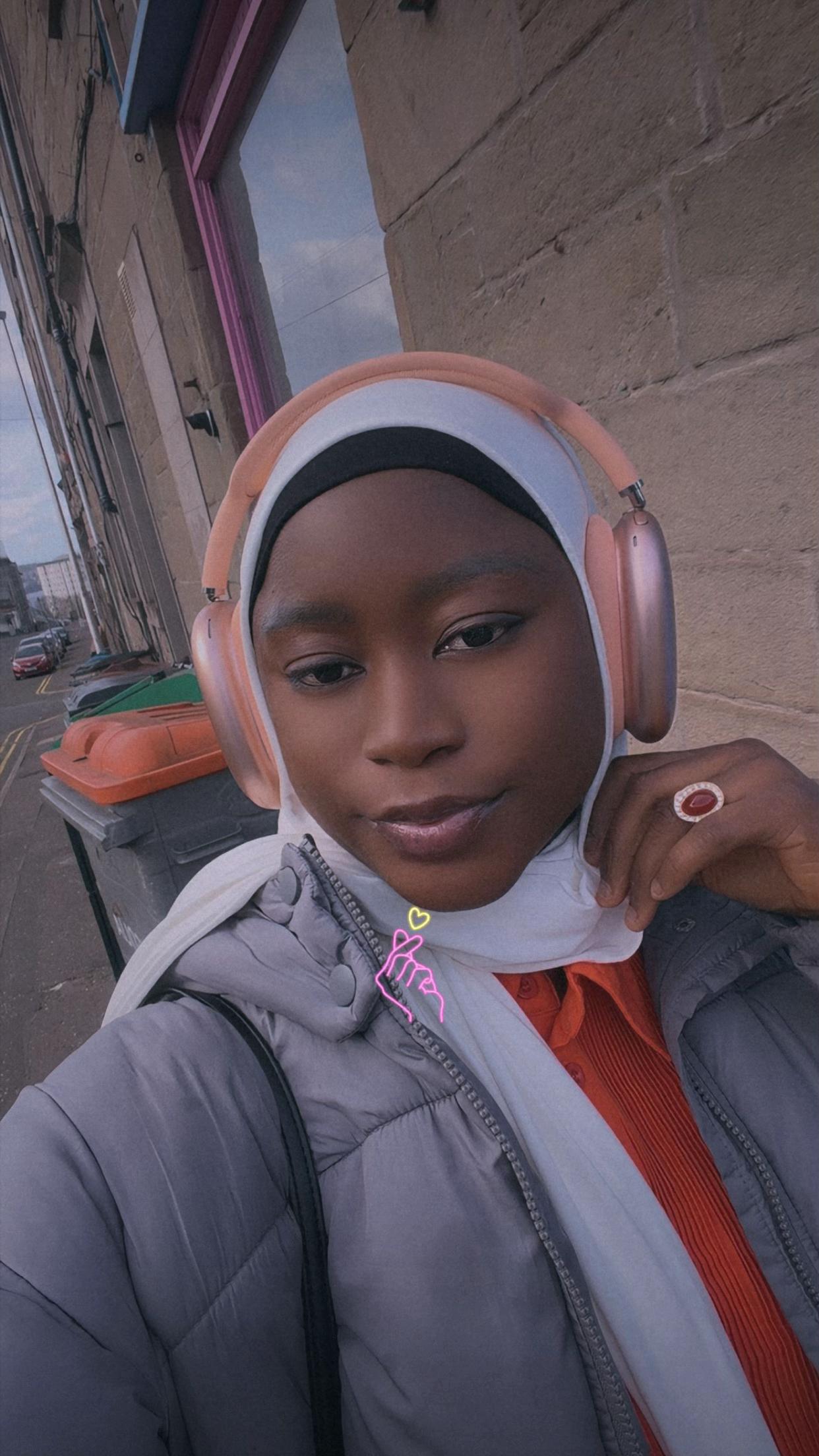 @myrrh_gold_