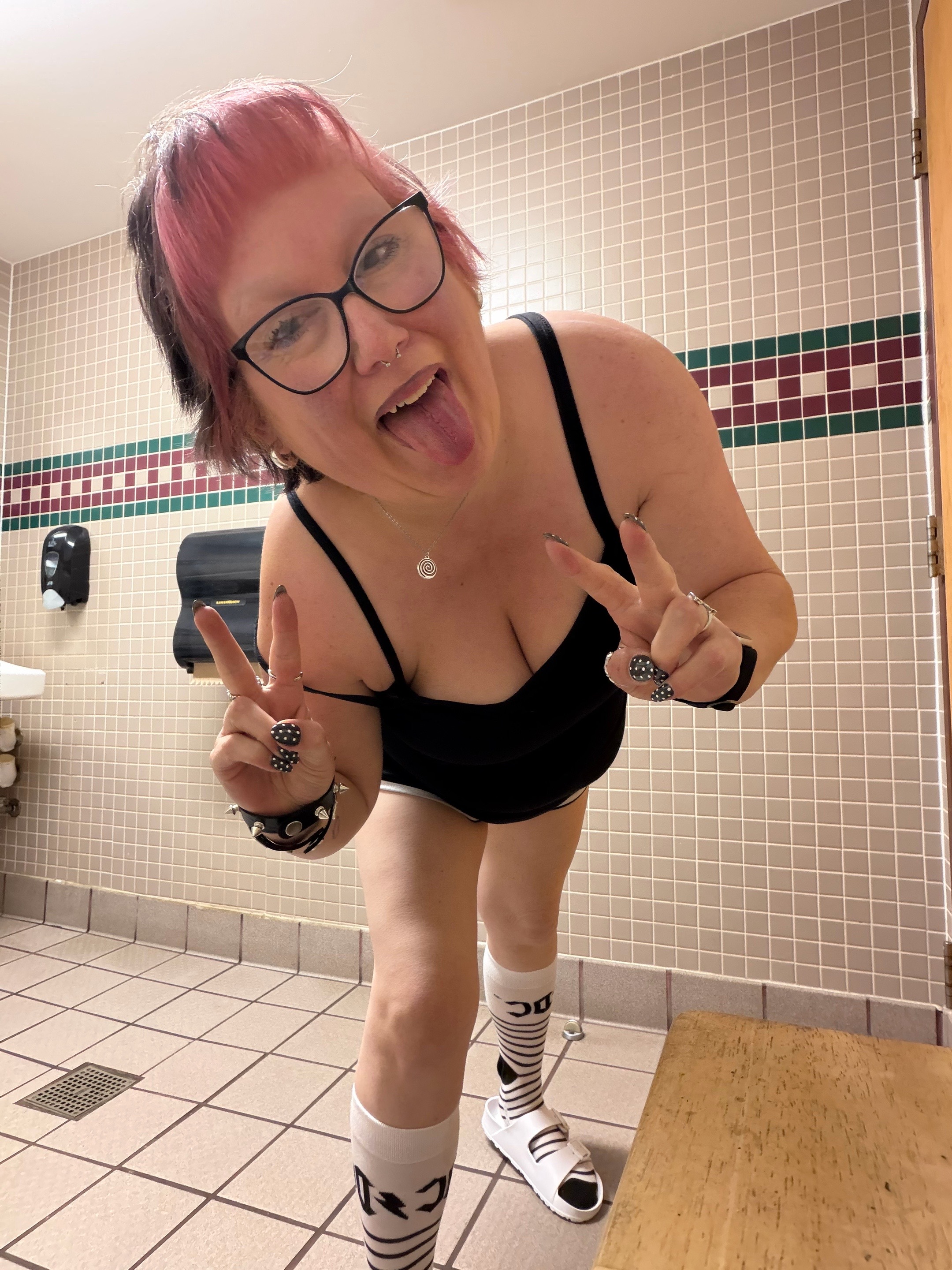 @angggiemarie