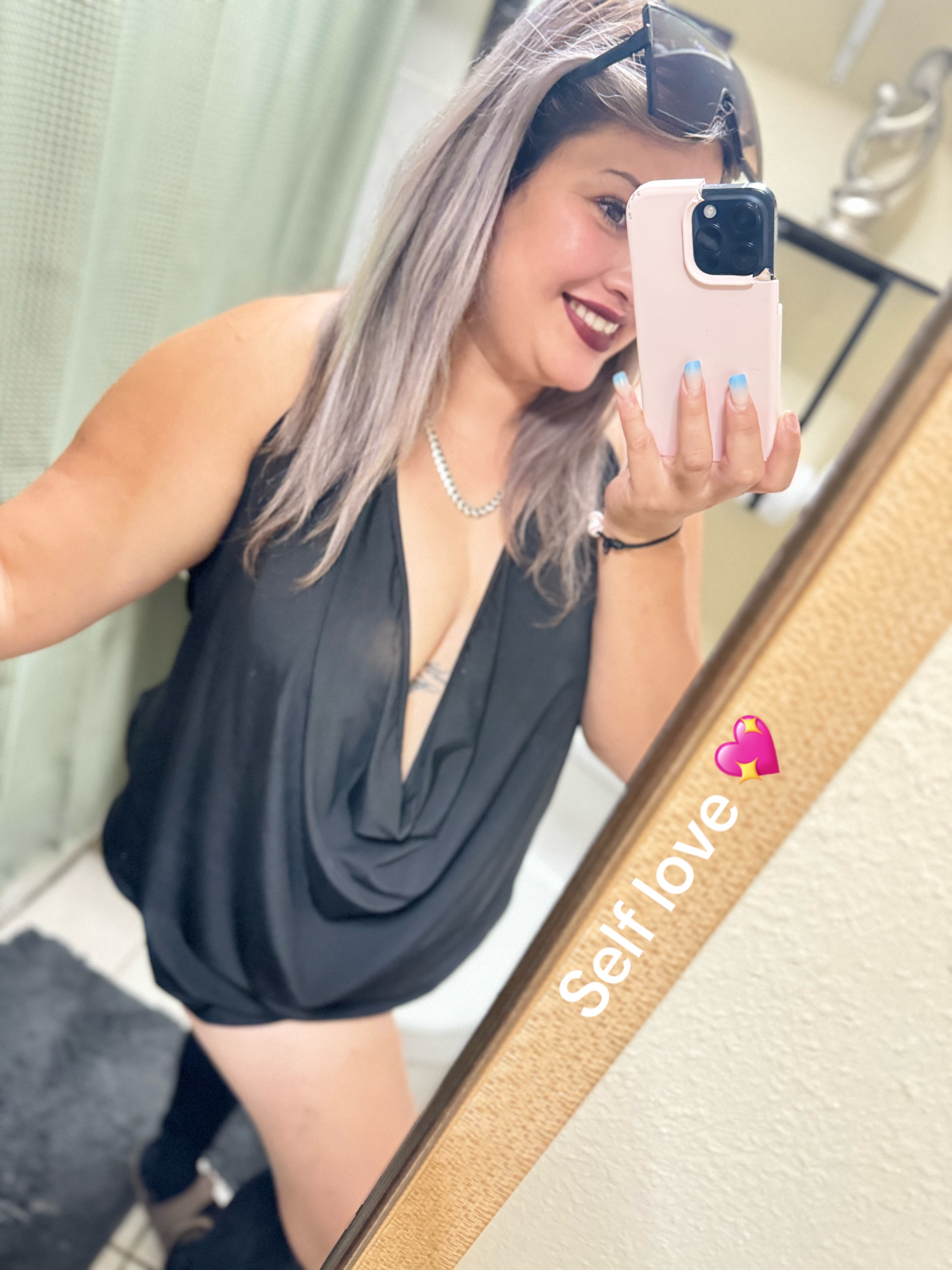@_Tina_