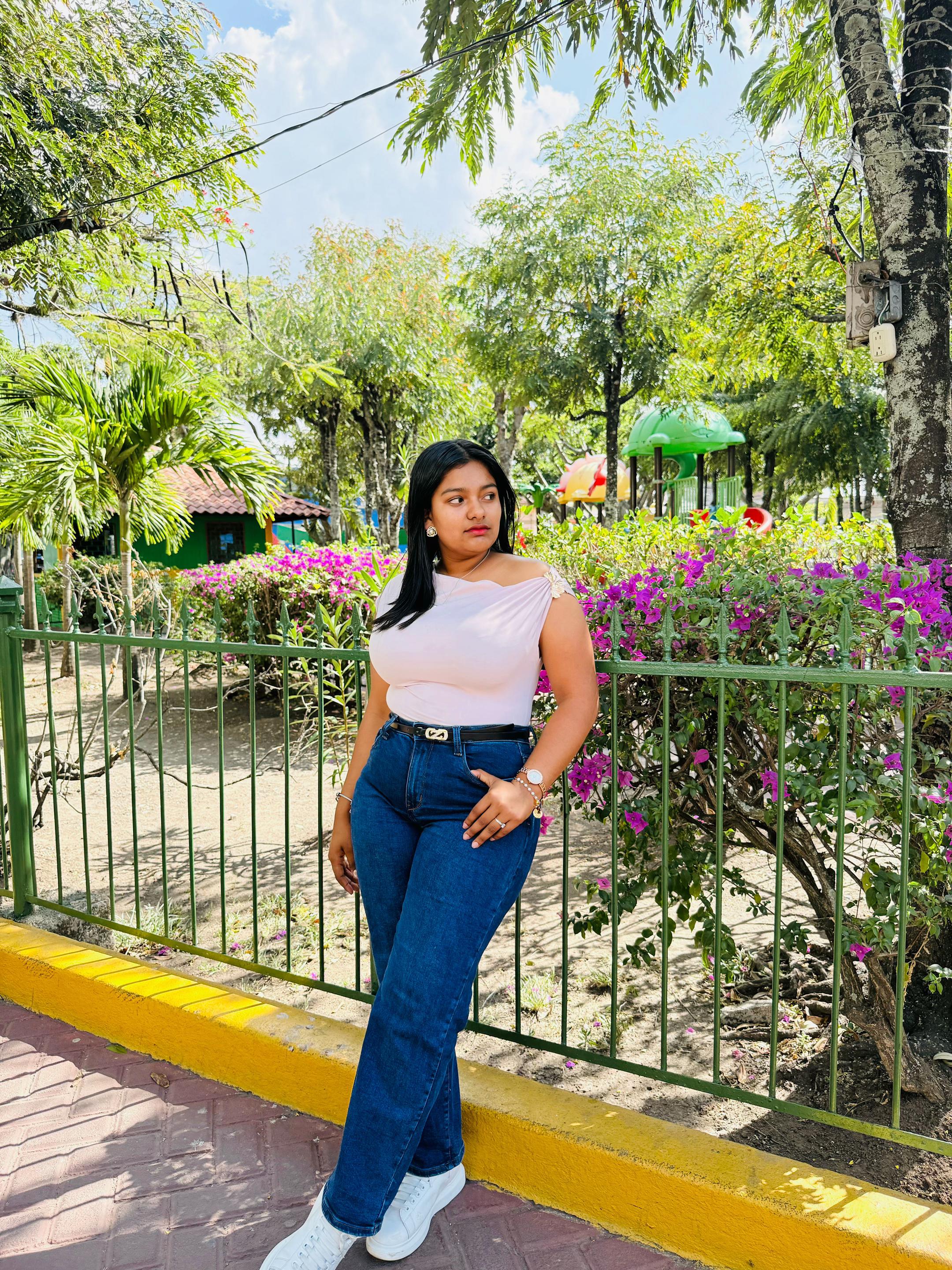 @Alondra cg.🍒🌸