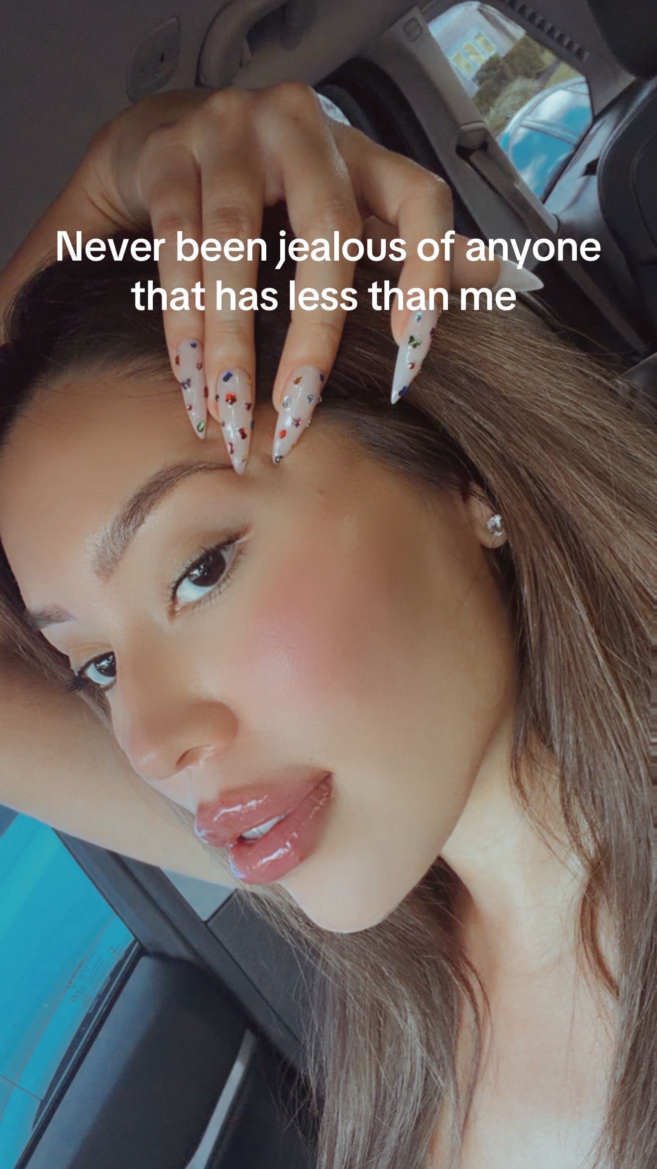 @Nicole