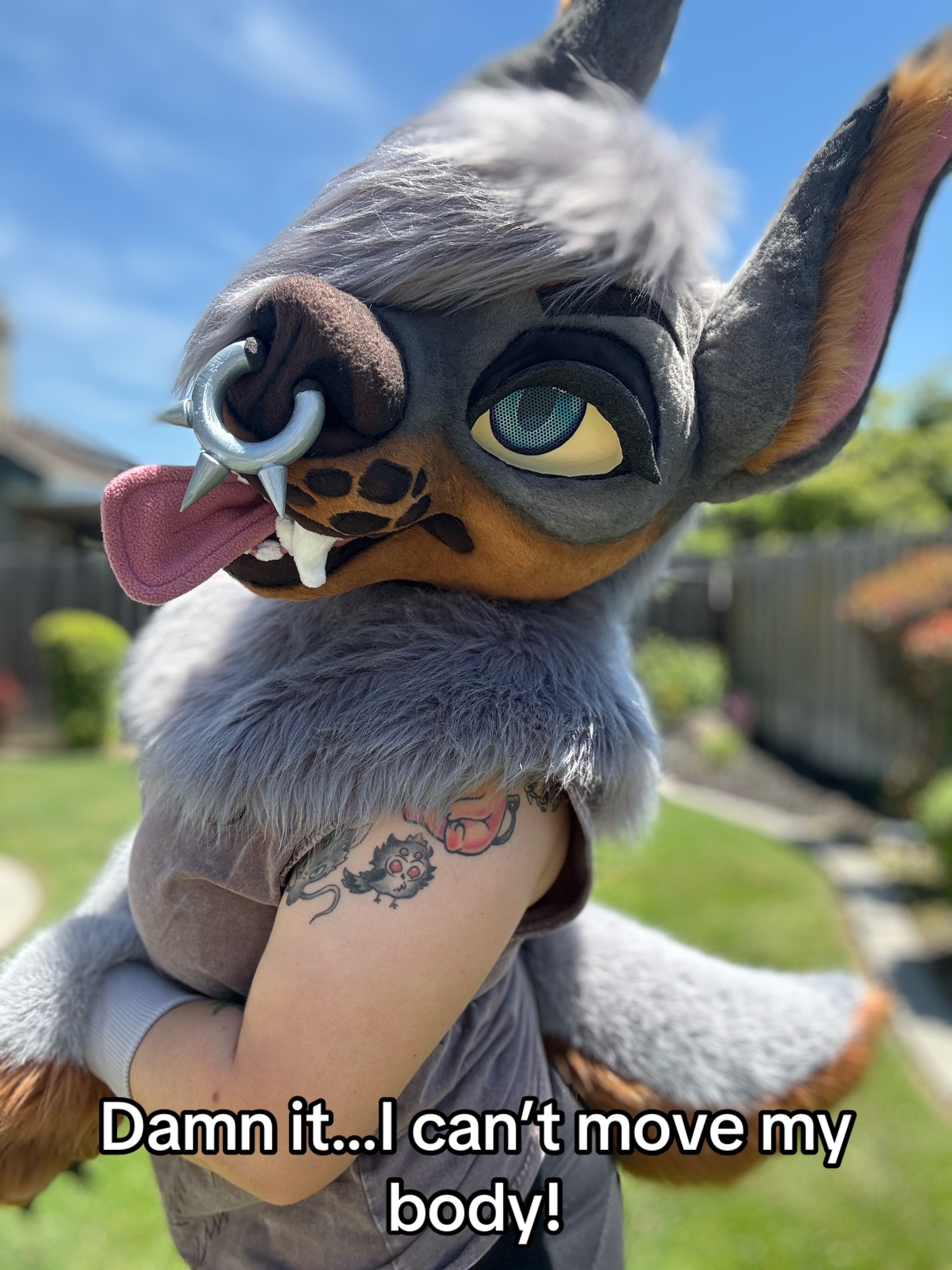@bloomingcaracal
