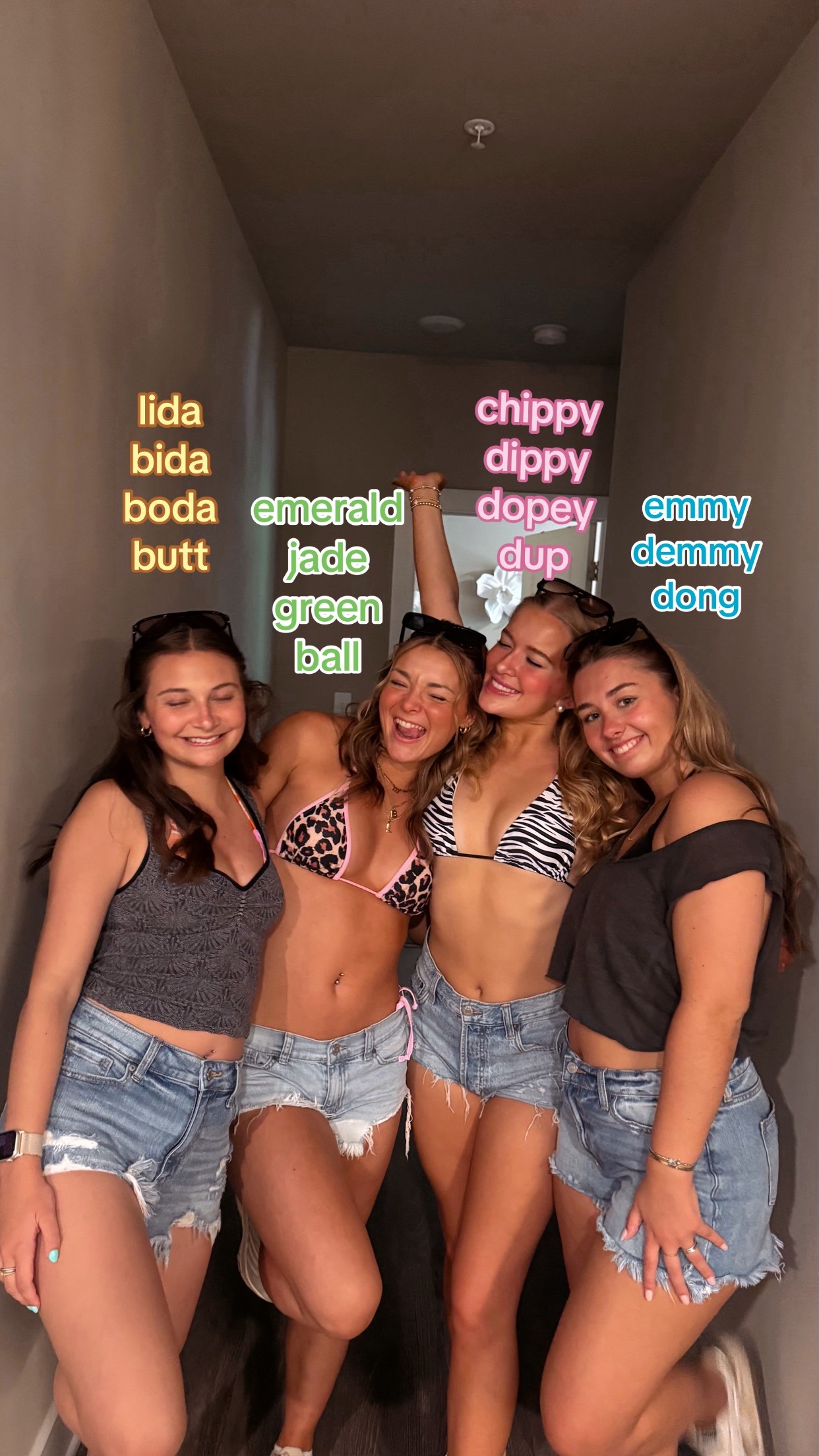 @bella