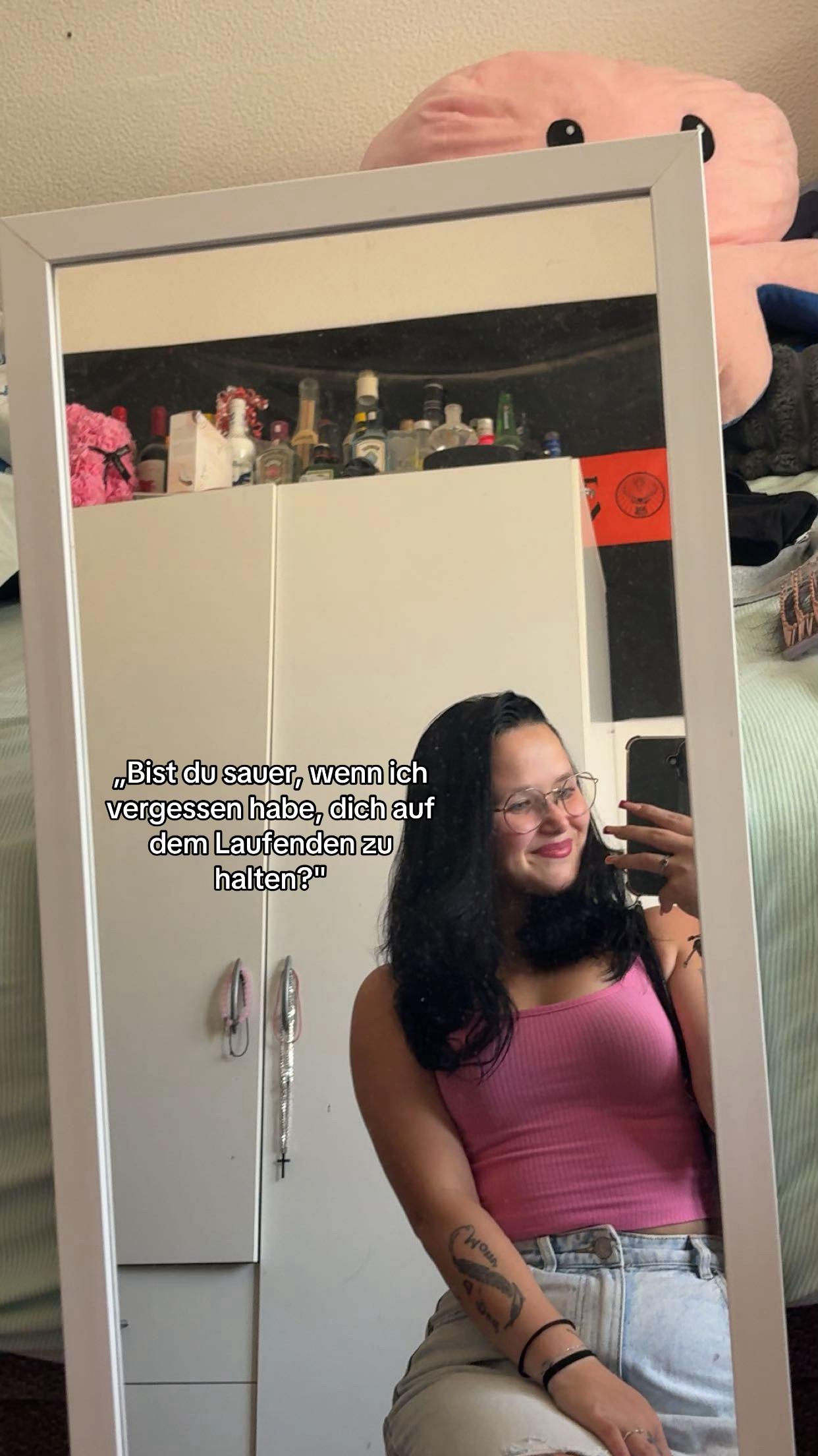 @🫂