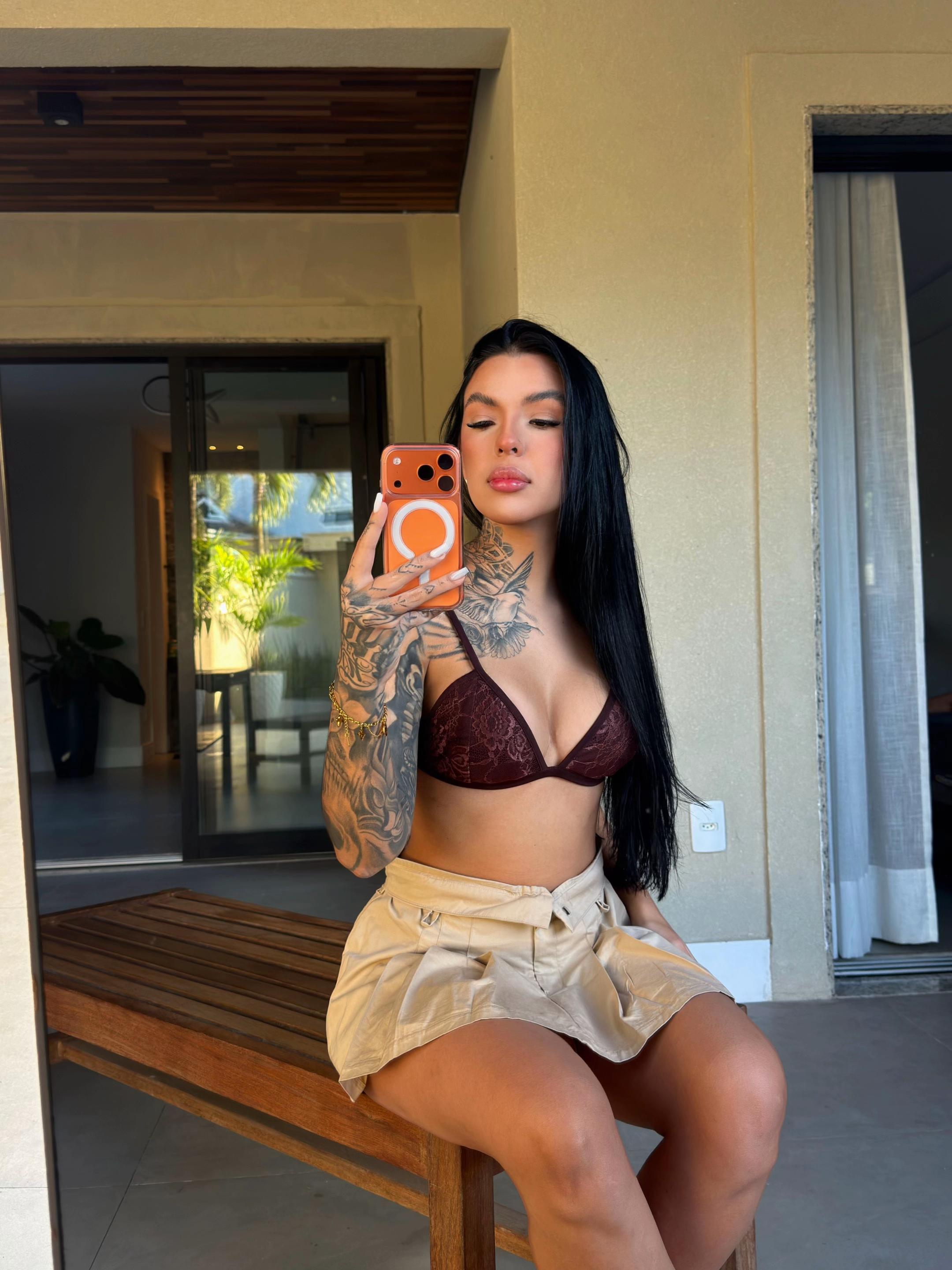 @_sabriinamacedo_