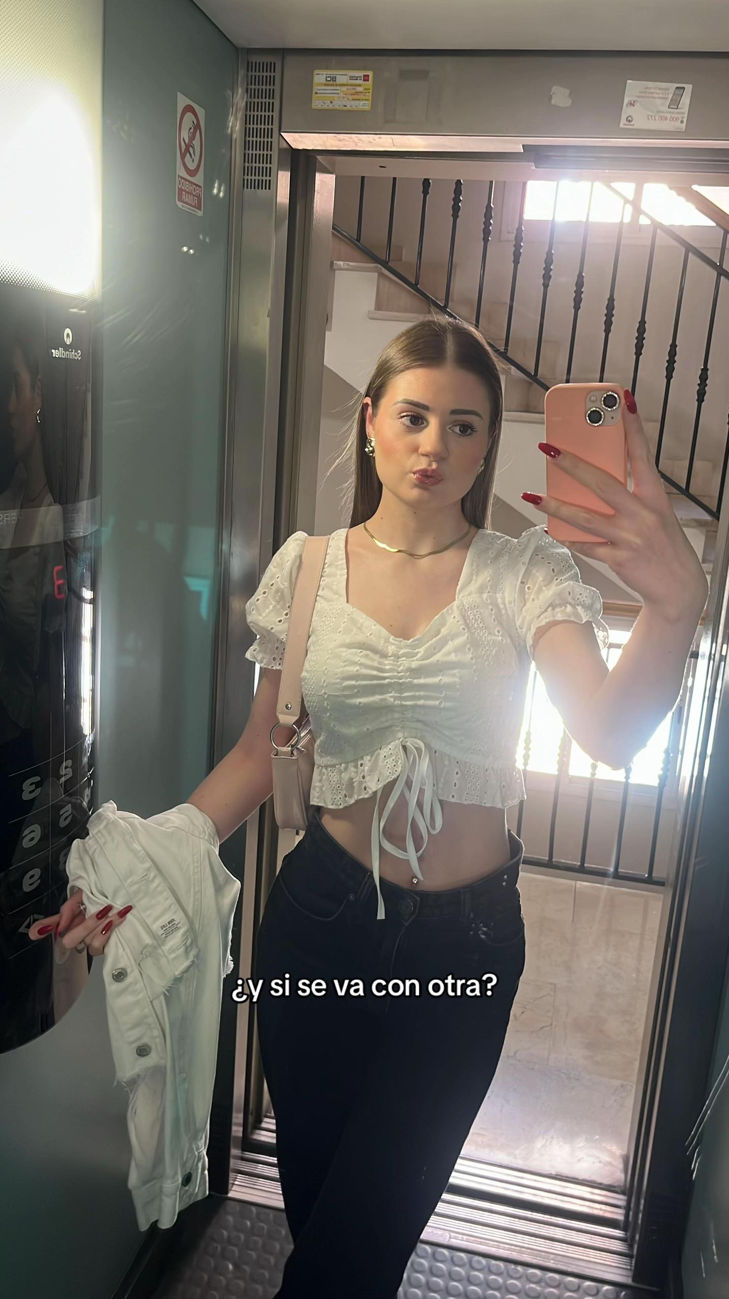 @🪬