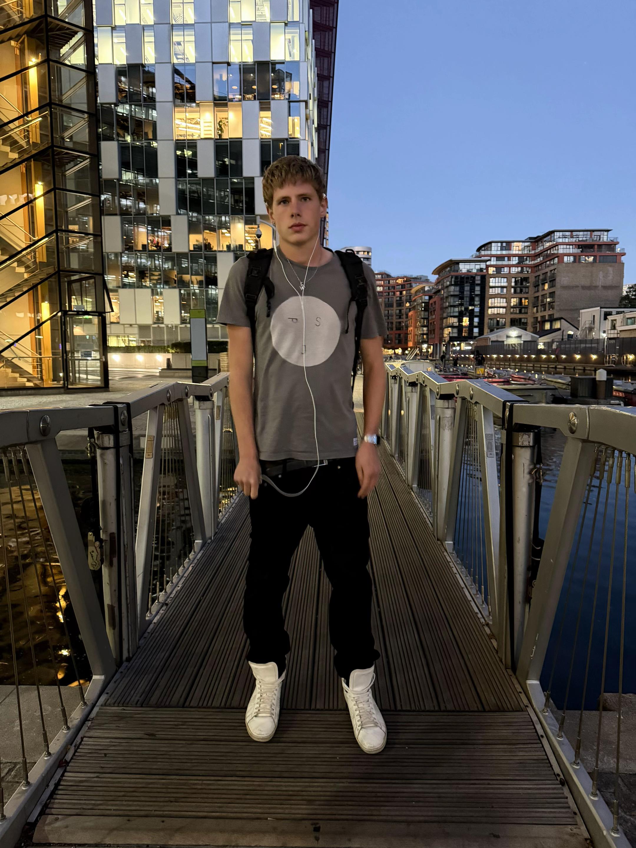 @theospackman
